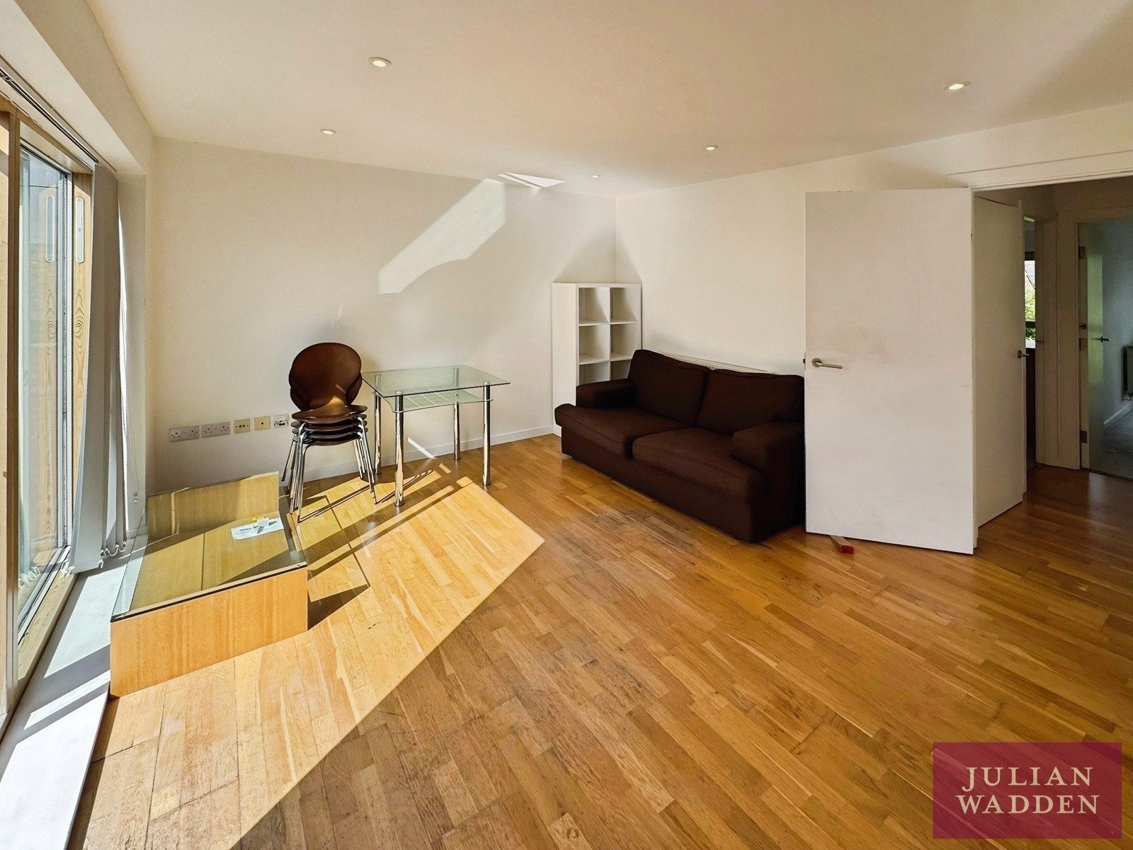Barlow Moor Road, Chorlton, Manchester, M21