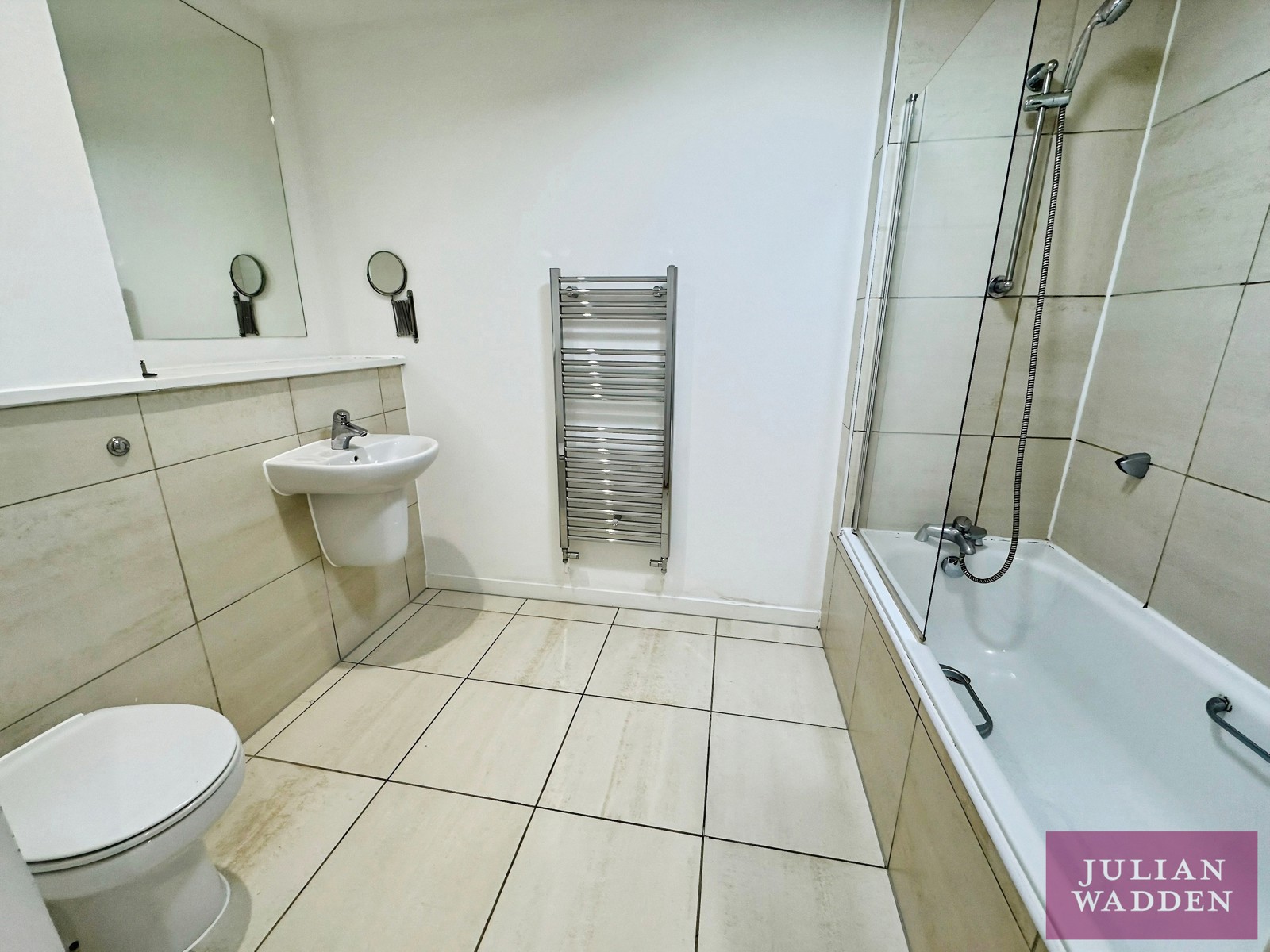 Barlow Moor Road, Chorlton, Manchester, M21