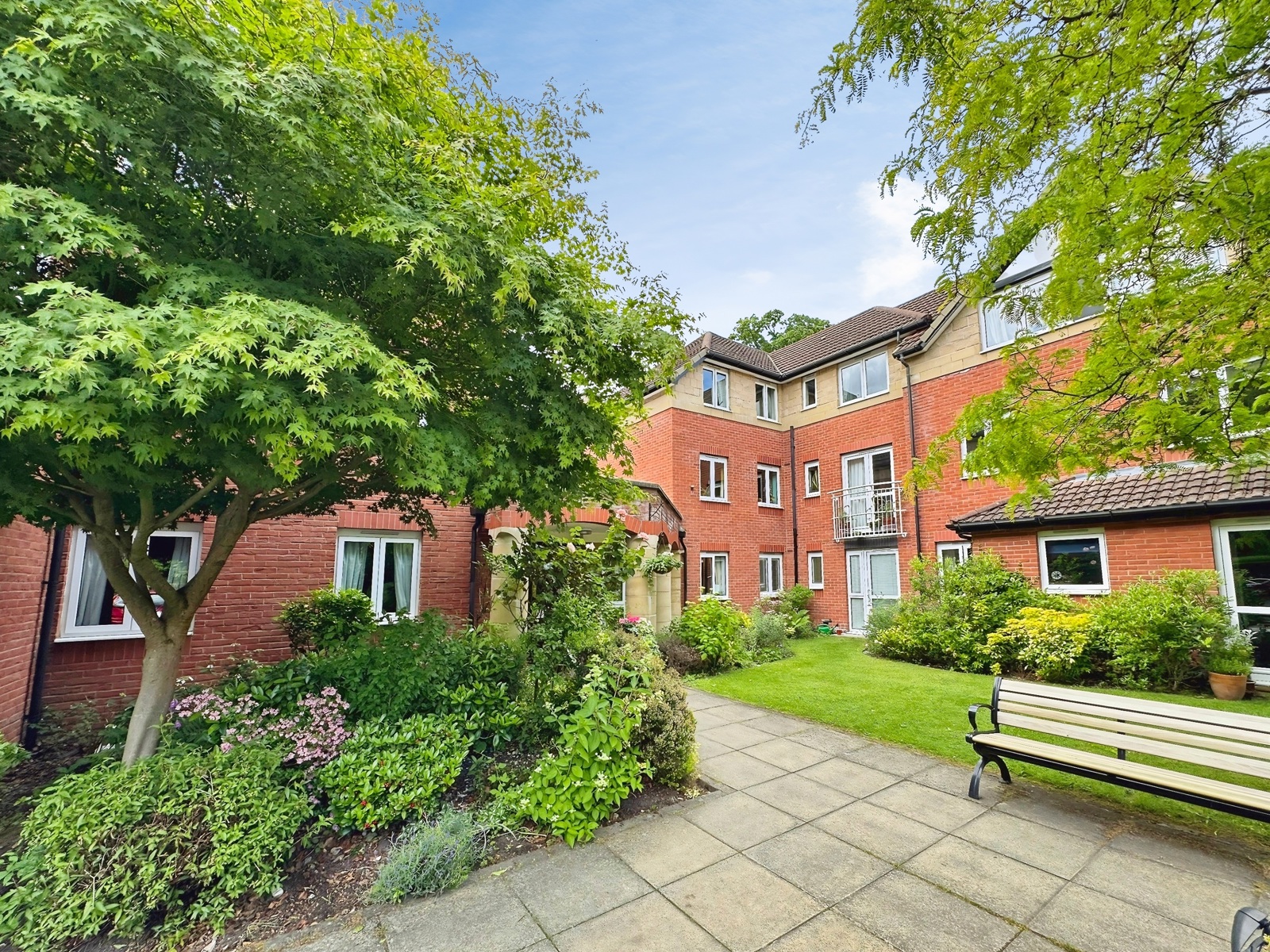 Clothorn Road, Didsbury, Manchester, M20