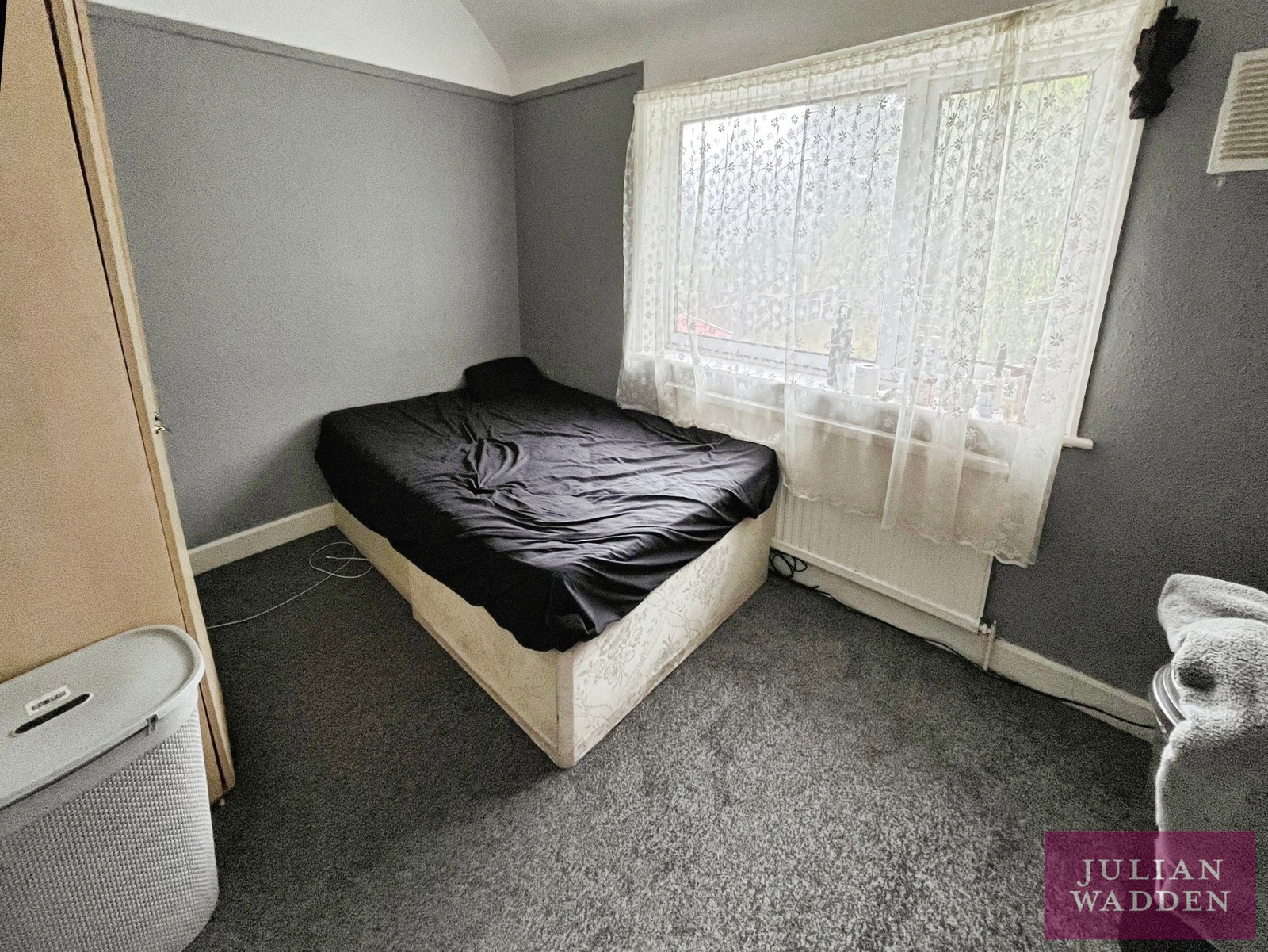 Sale Road, Northern Moor, Manchester, M23