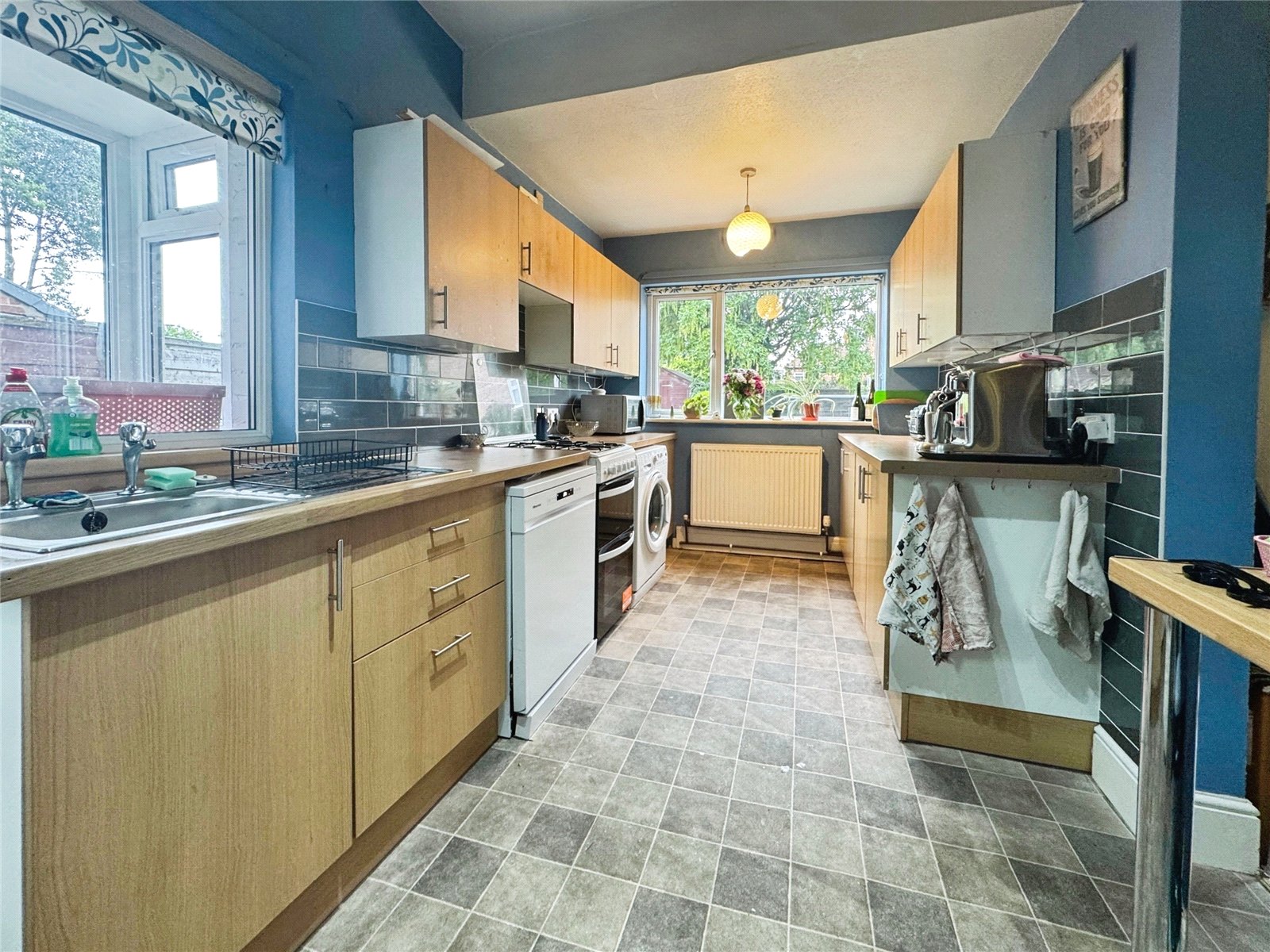 Heaton Road, Heaton Moor, Stockport, SK4