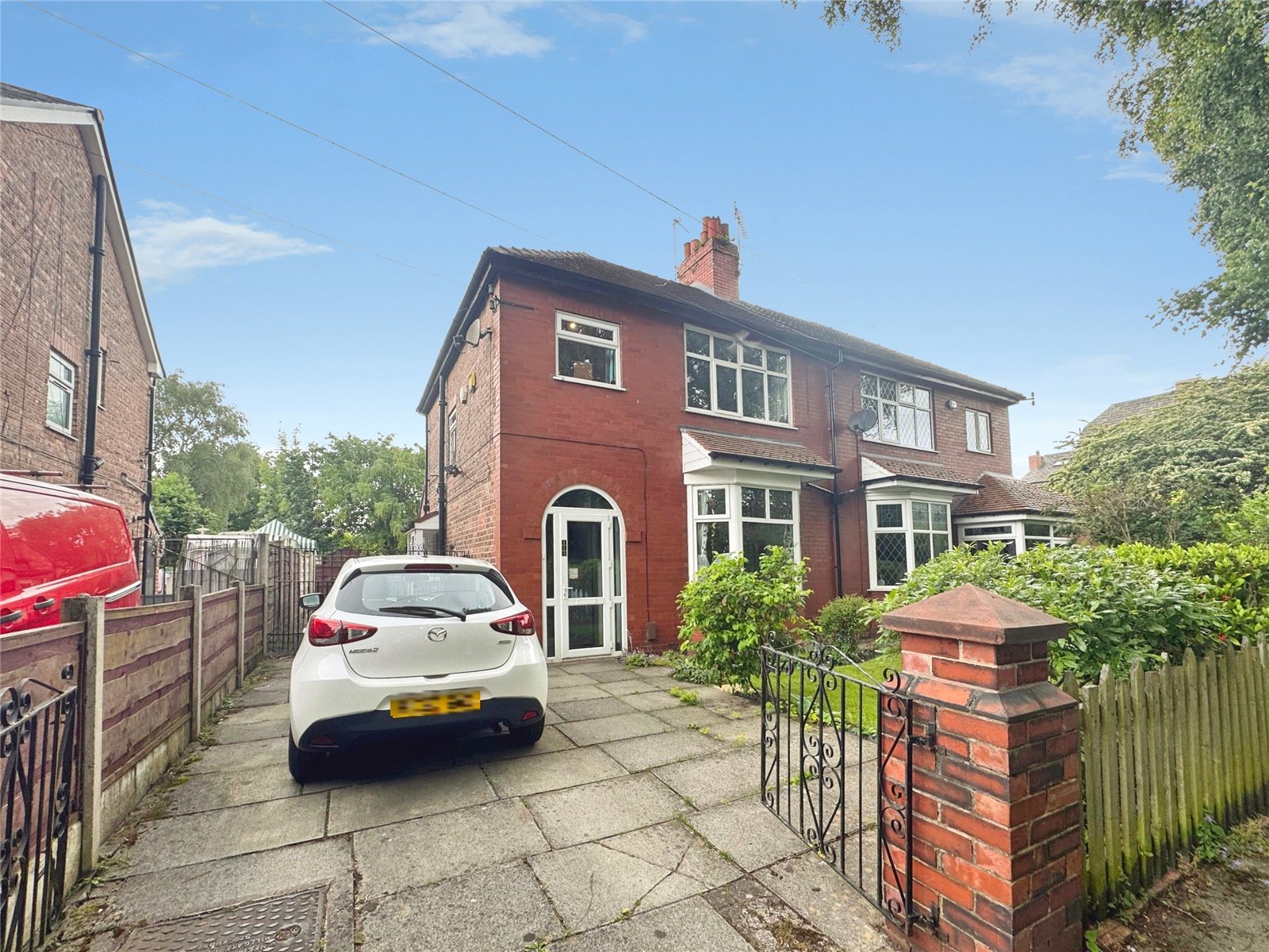 Heaton Road, Heaton Moor, Stockport, SK4