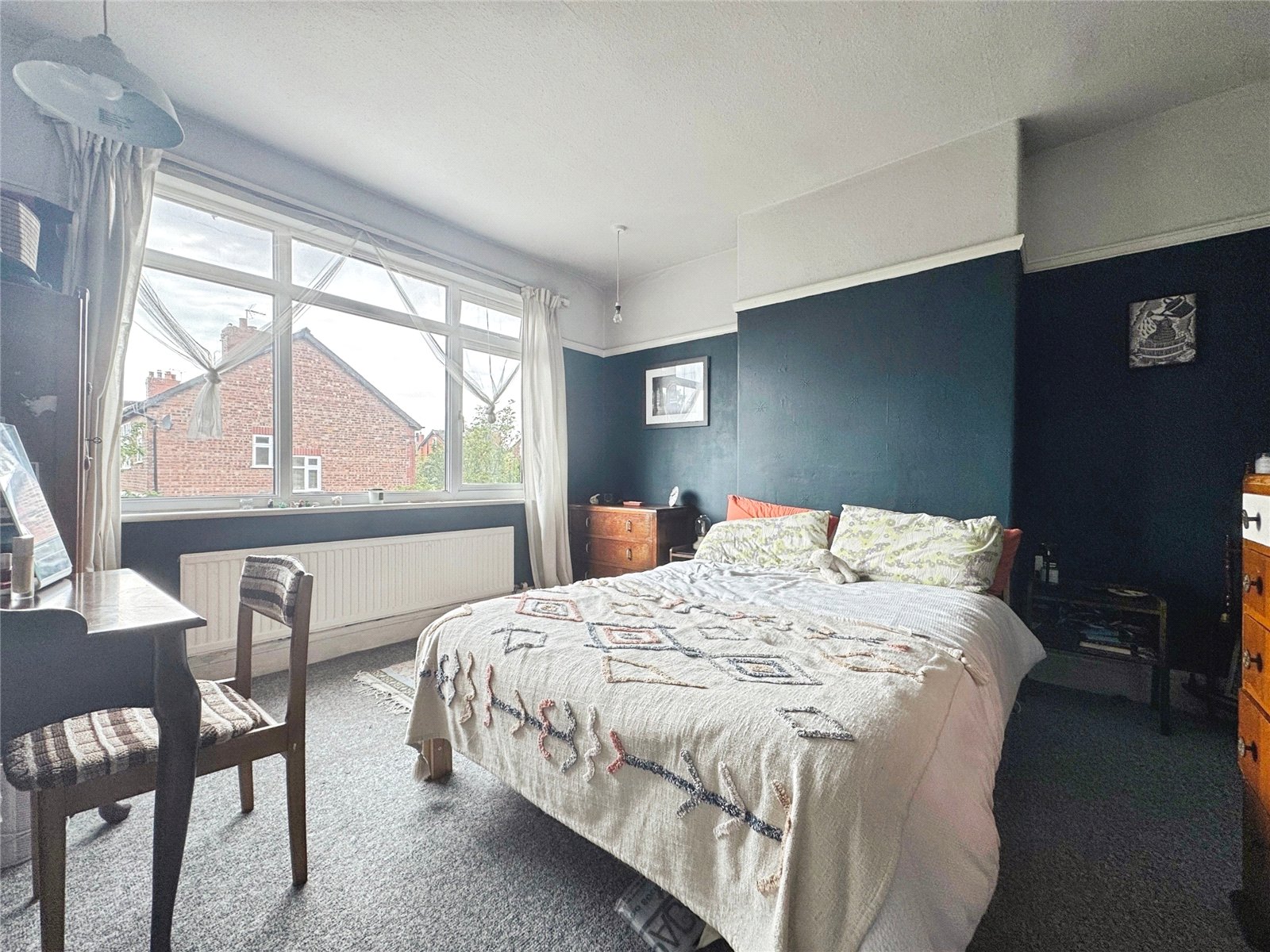 Heaton Road, Heaton Moor, Stockport, SK4