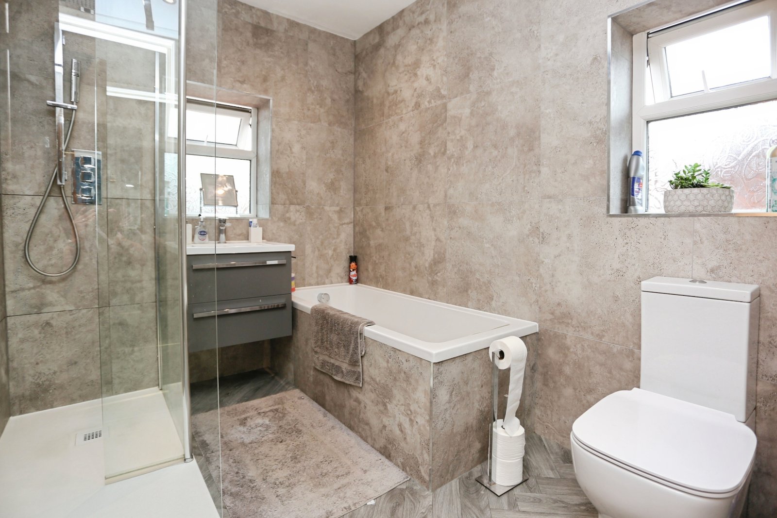 Milwain Drive, Heaton Chapel, Stockport, SK4