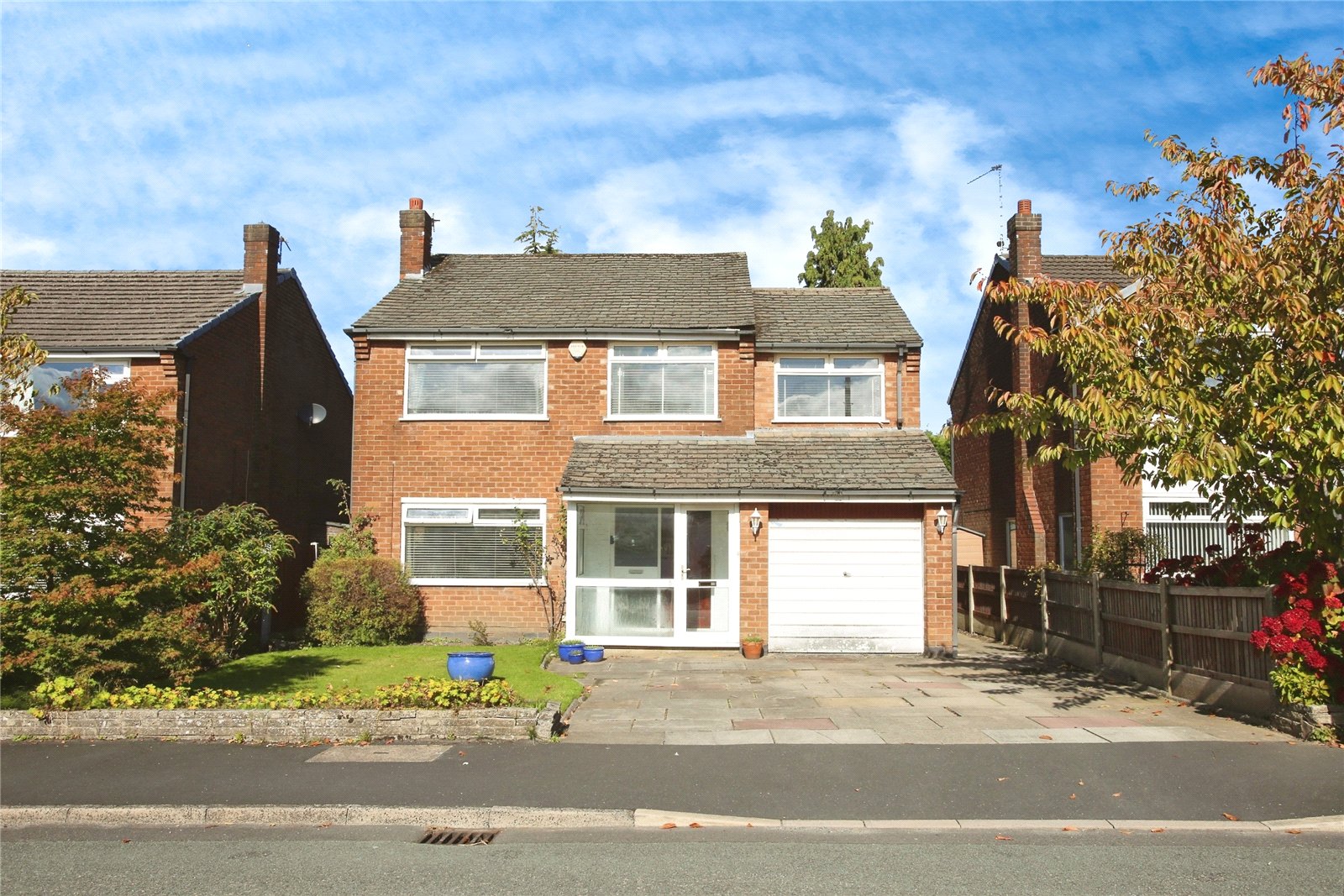 Alderdale Drive, Heaton Moor, Stockport, SK4
