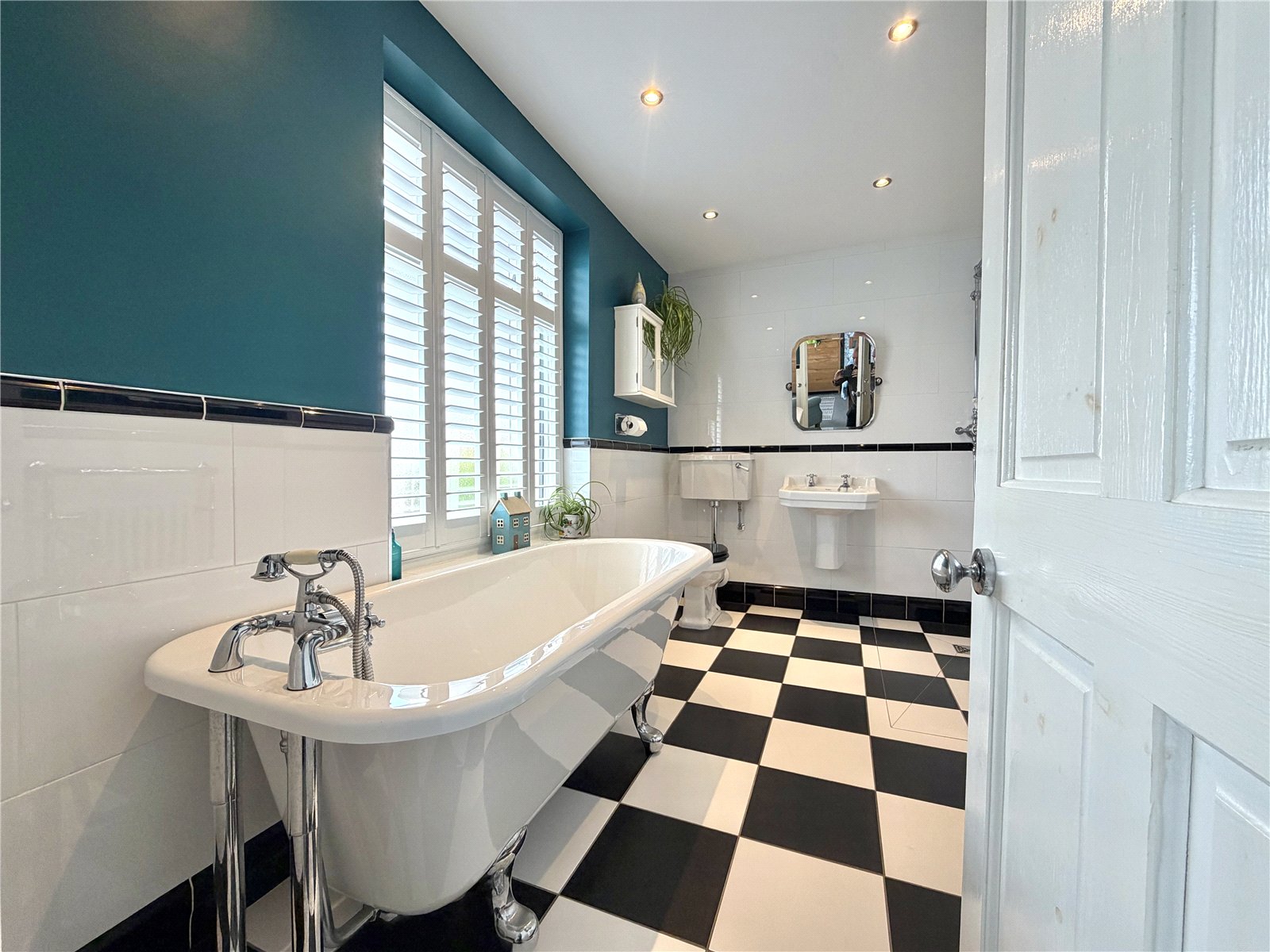 Chandos Road, Heaton Chapel, Stockport, SK4