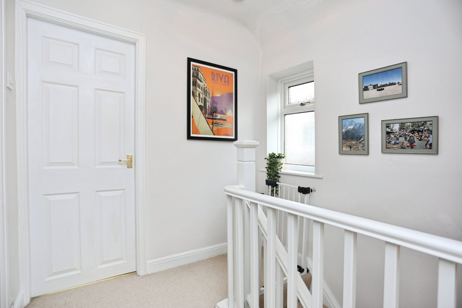 Broadstone Hall Road South, Heaton Chapel, Stockport, SK4