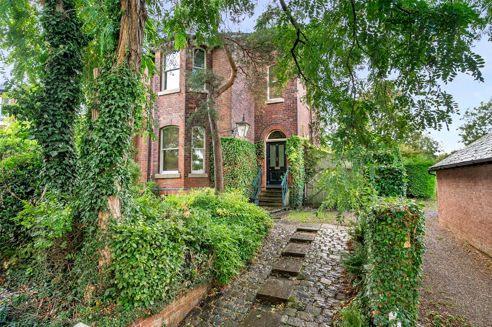 Leegate Road, Heaton Moor, Stockport, SK4
