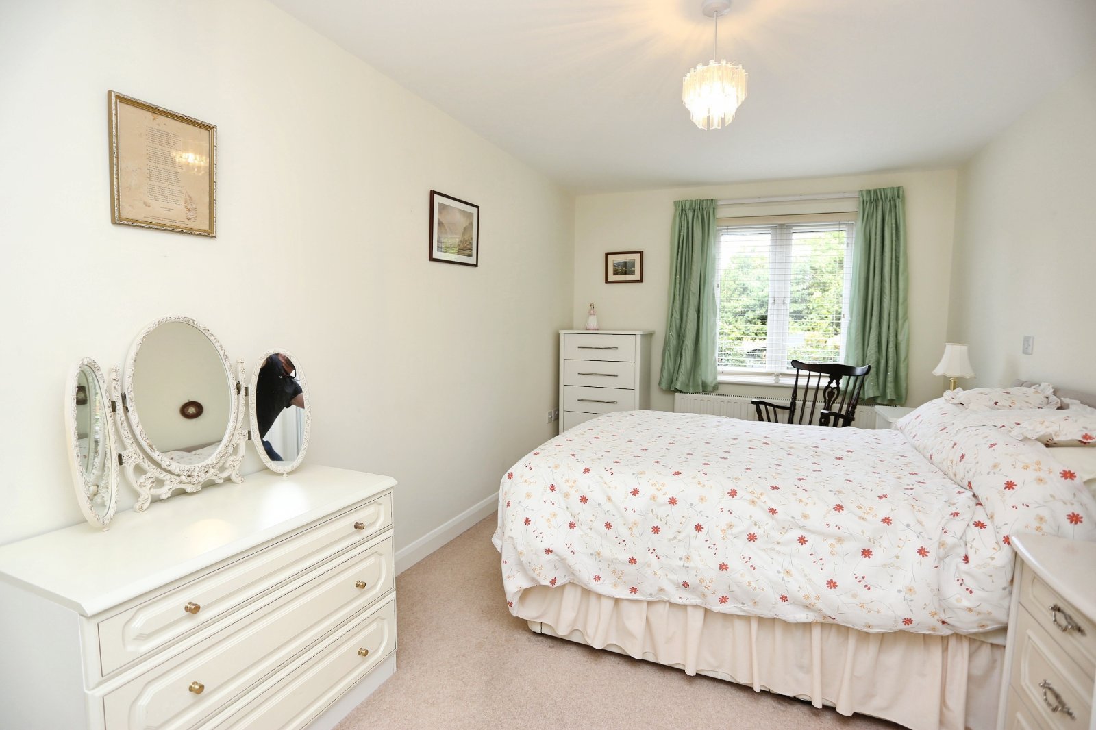 Nelstrop Road, Heaton Chapel, Stockport, SK4
