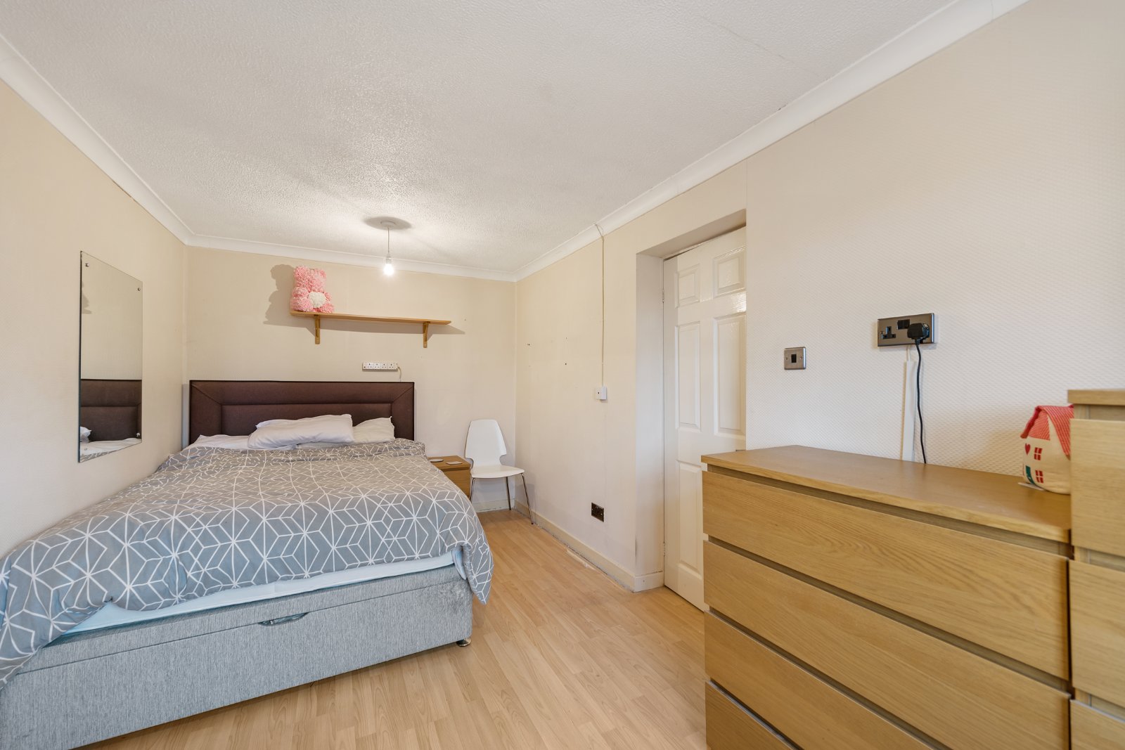 Harmsworth Drive, Heaton Moor, Stockport, SK4