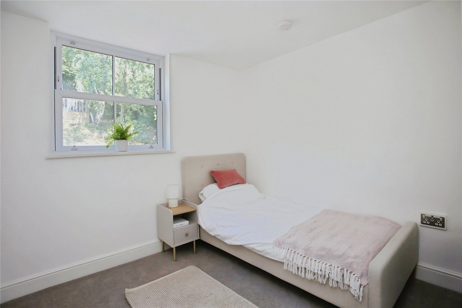 Vale Close, Heaton Mersey, Stockport, SK4