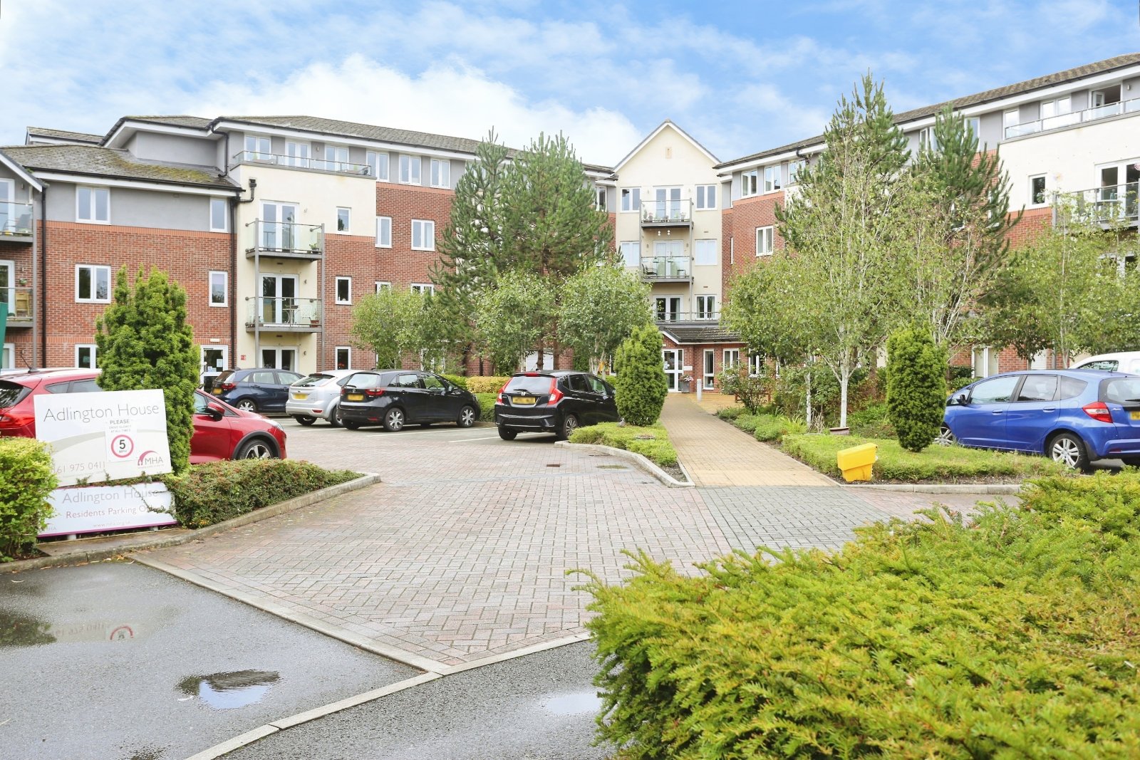 Nelstrop Road, Heaton Chapel, Stockport, SK4