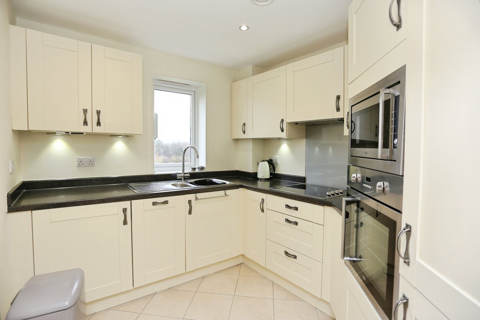 Nelstrop Road, Heaton Chapel, Stockport, SK4