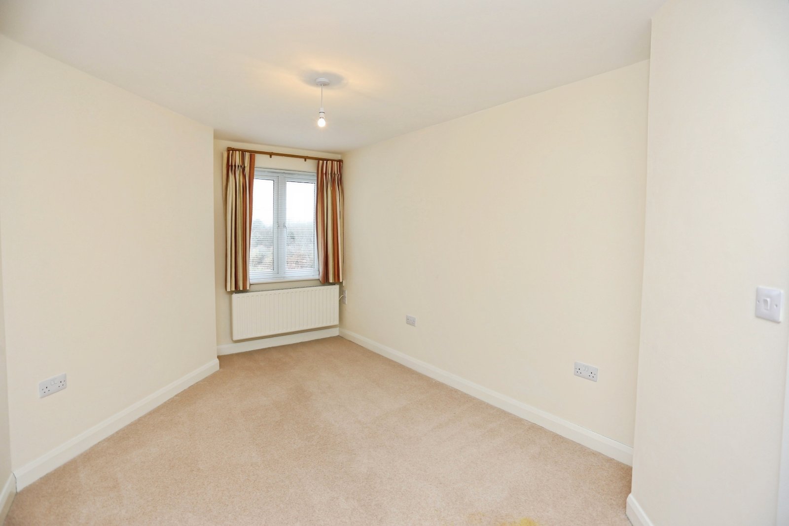Nelstrop Road, Heaton Chapel, Stockport, SK4