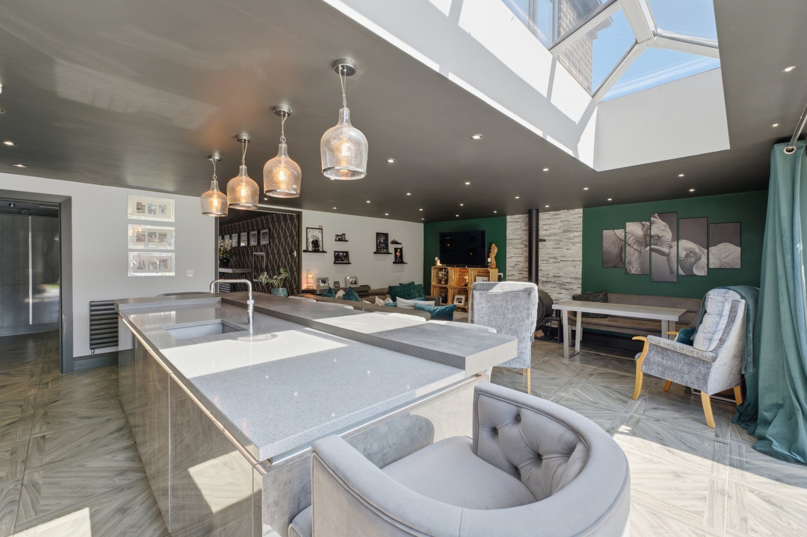 Bowerfold Lane, Heaton Norris, Stockport, SK4
