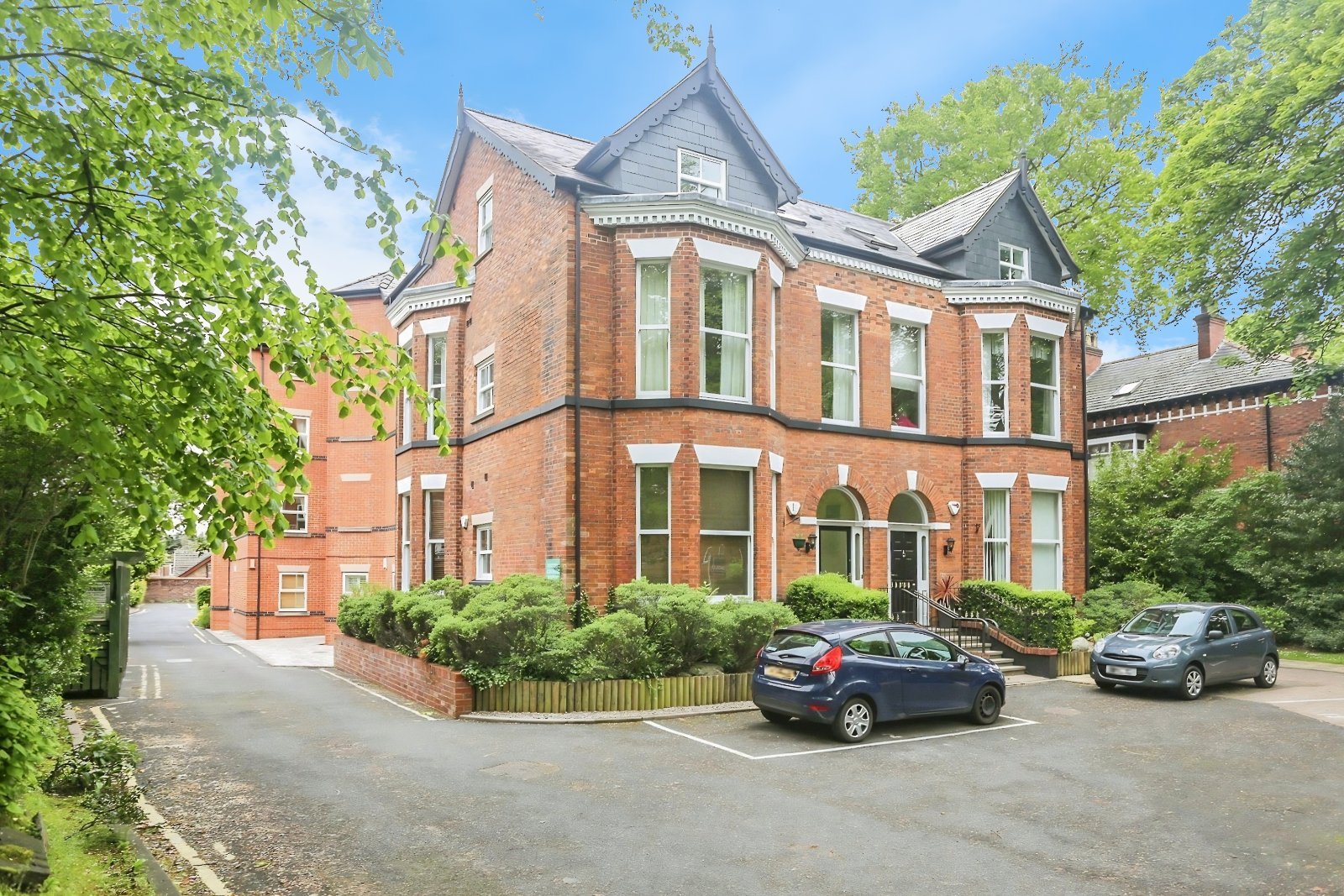 Thornbank Lodge, Heaton Moor Road, Heaton Moor, Stockport, SK4