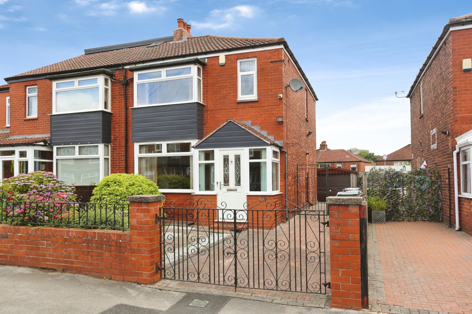 Broadstone Hall Road South, Heaton Chapel, Stockport, SK4