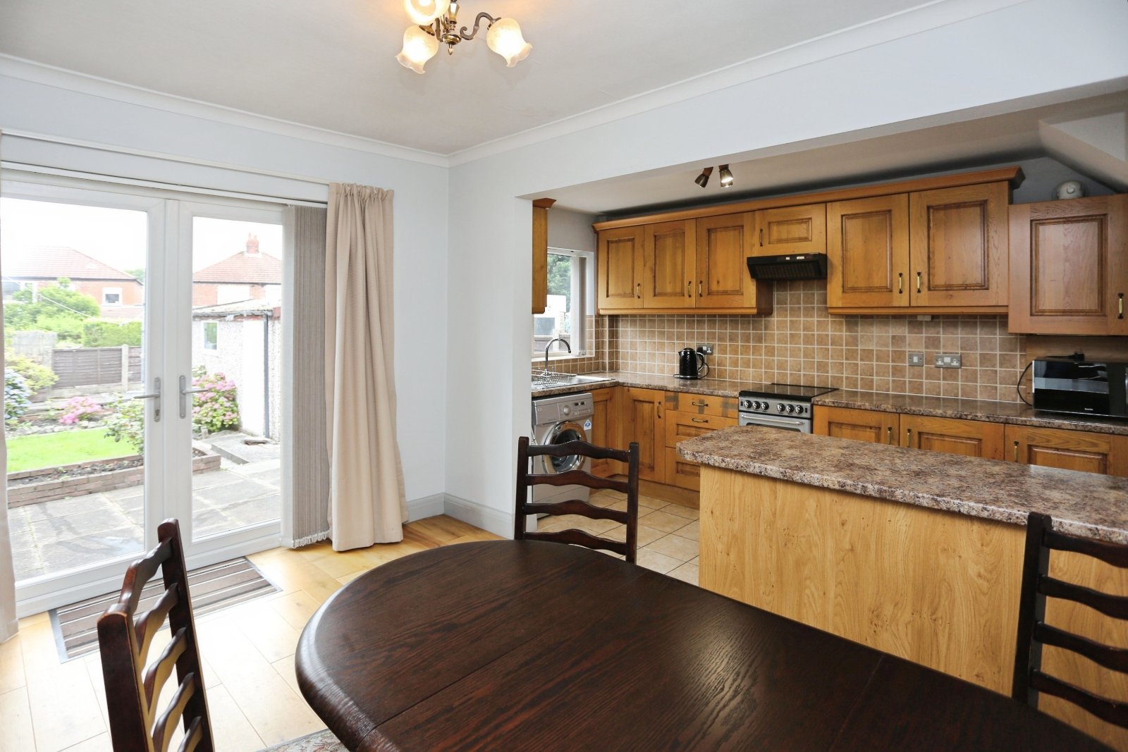 Broadstone Hall Road South, Heaton Chapel, Stockport, SK4