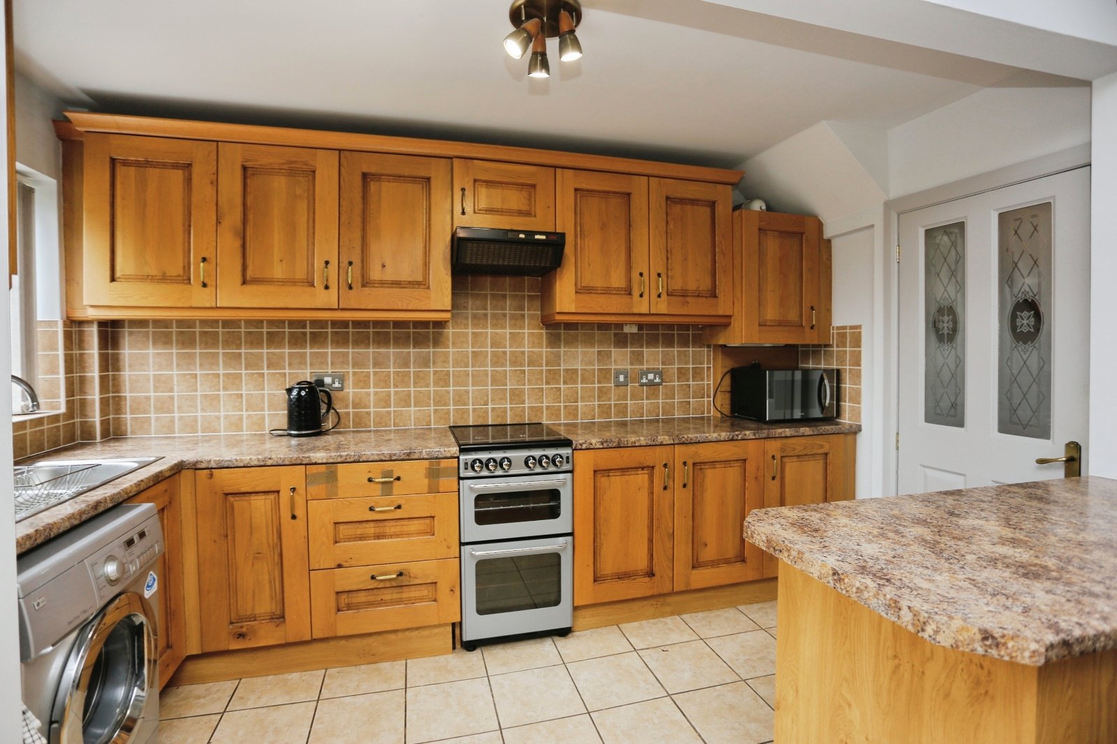 Broadstone Hall Road South, Heaton Chapel, Stockport, SK4