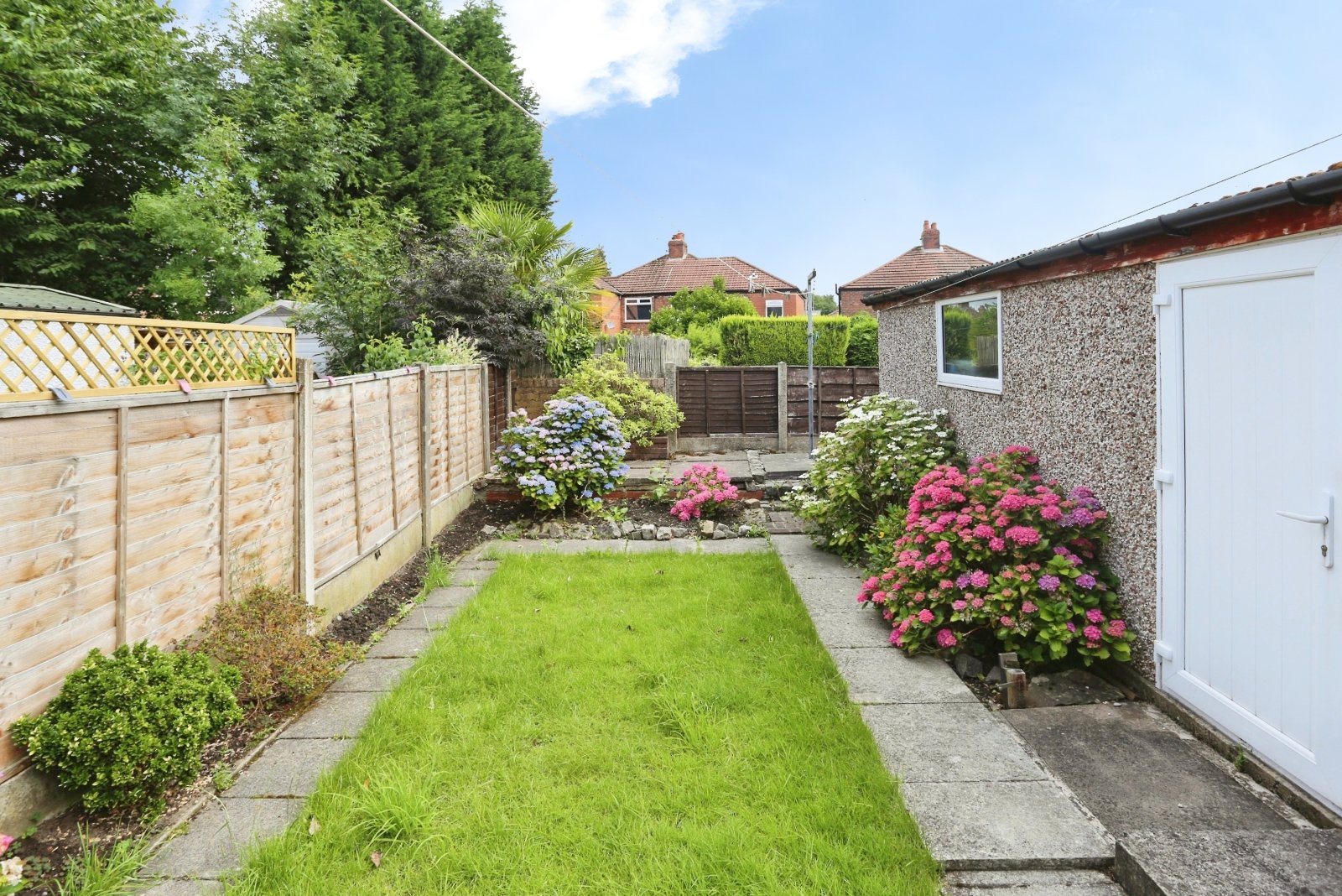 Broadstone Hall Road South, Heaton Chapel, Stockport, SK4