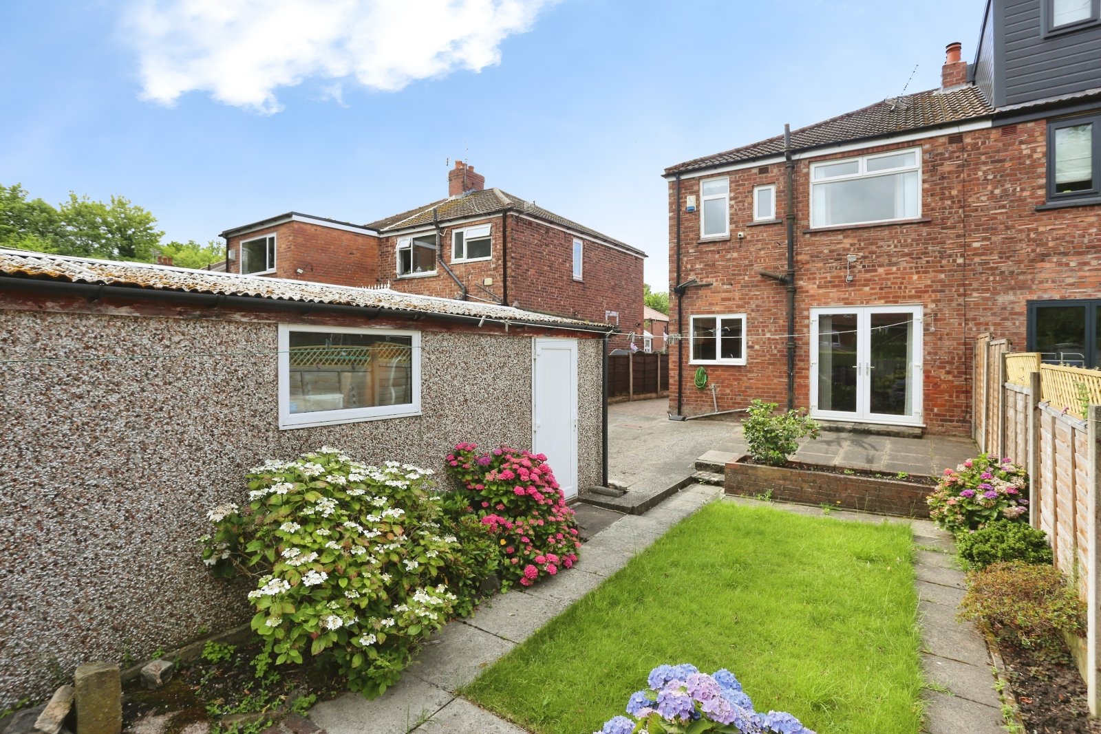 Broadstone Hall Road South, Heaton Chapel, Stockport, SK4