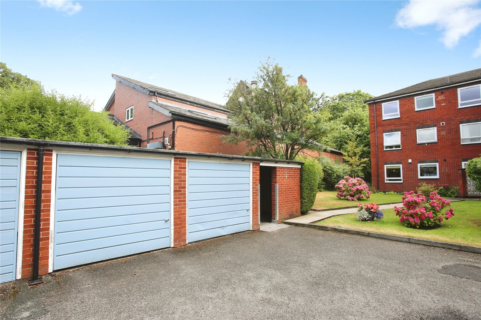 Heaton Moor Road, Heaton Moor, Stockport, SK4