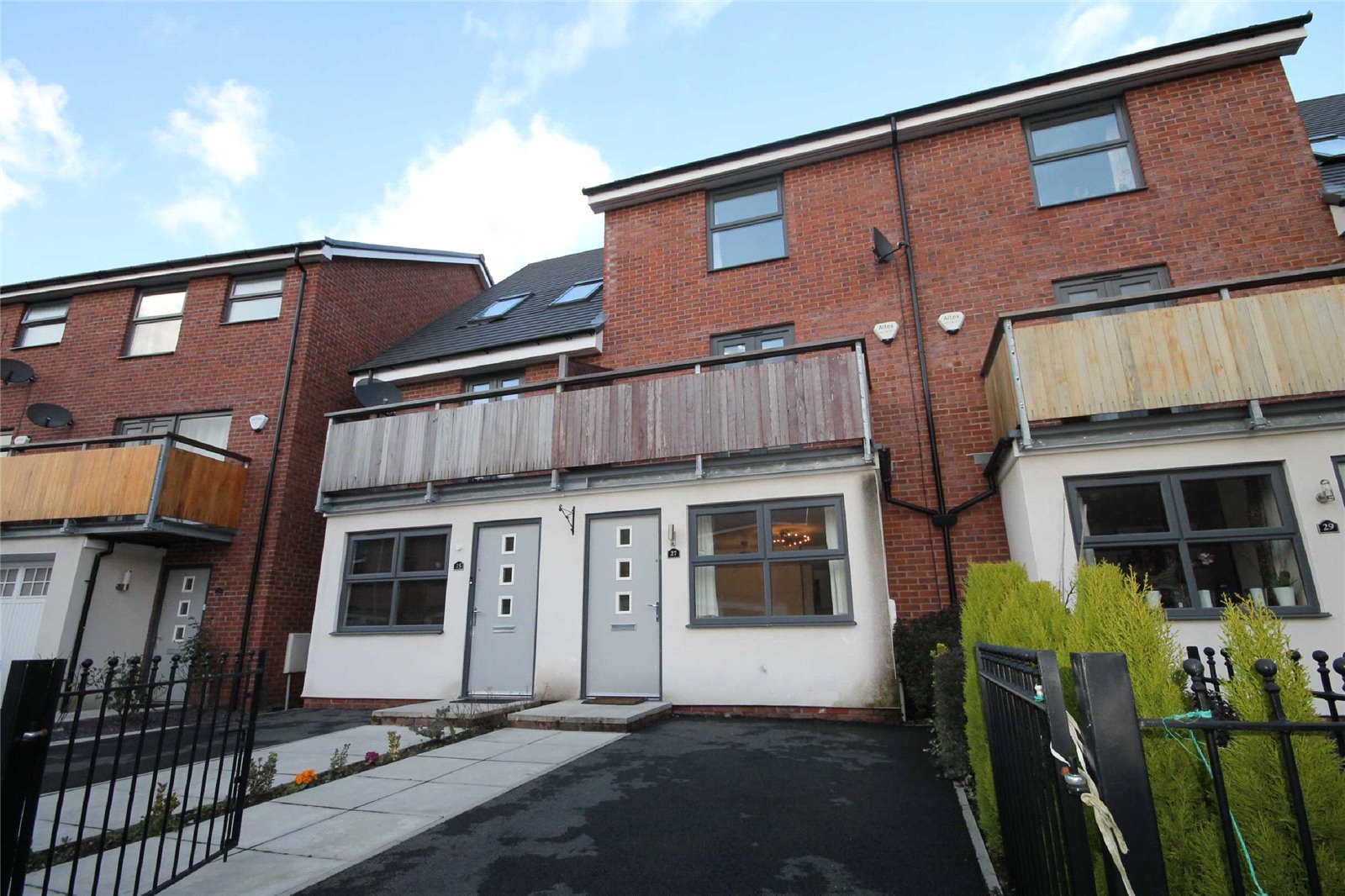 Houseman Crescent, Manchester, Greater Manchester, M20 - Julian Wadden