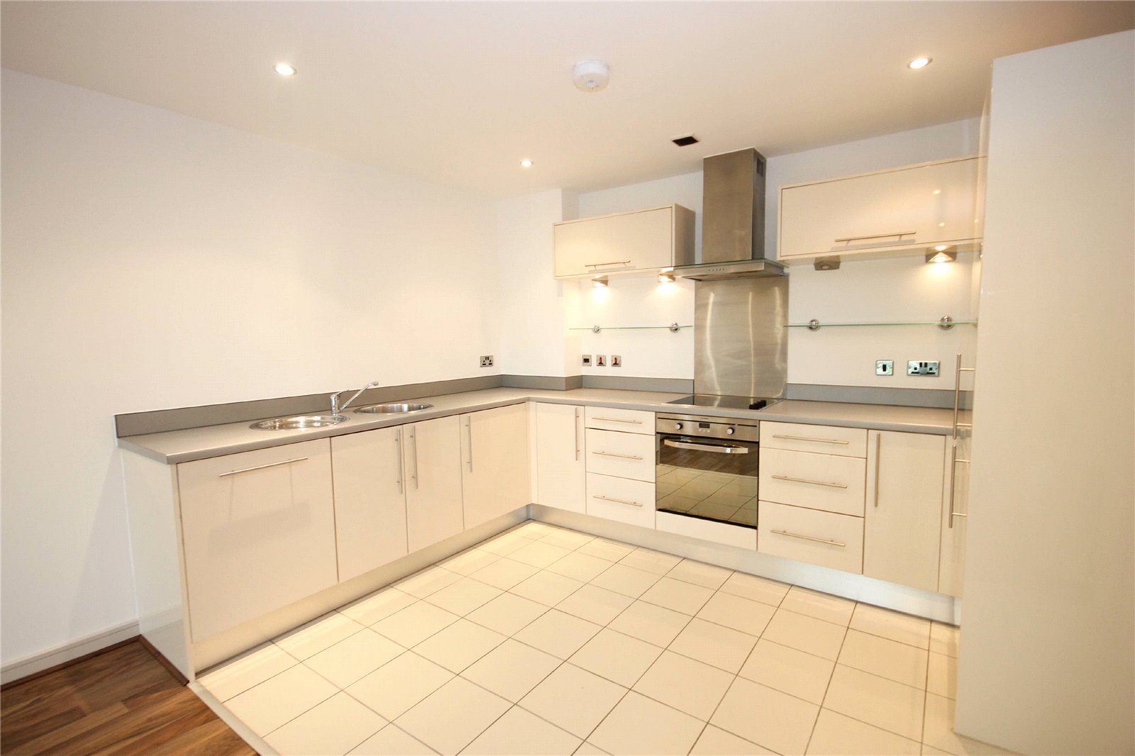 Wilmslow Road, Didsbury, Manchester, M20