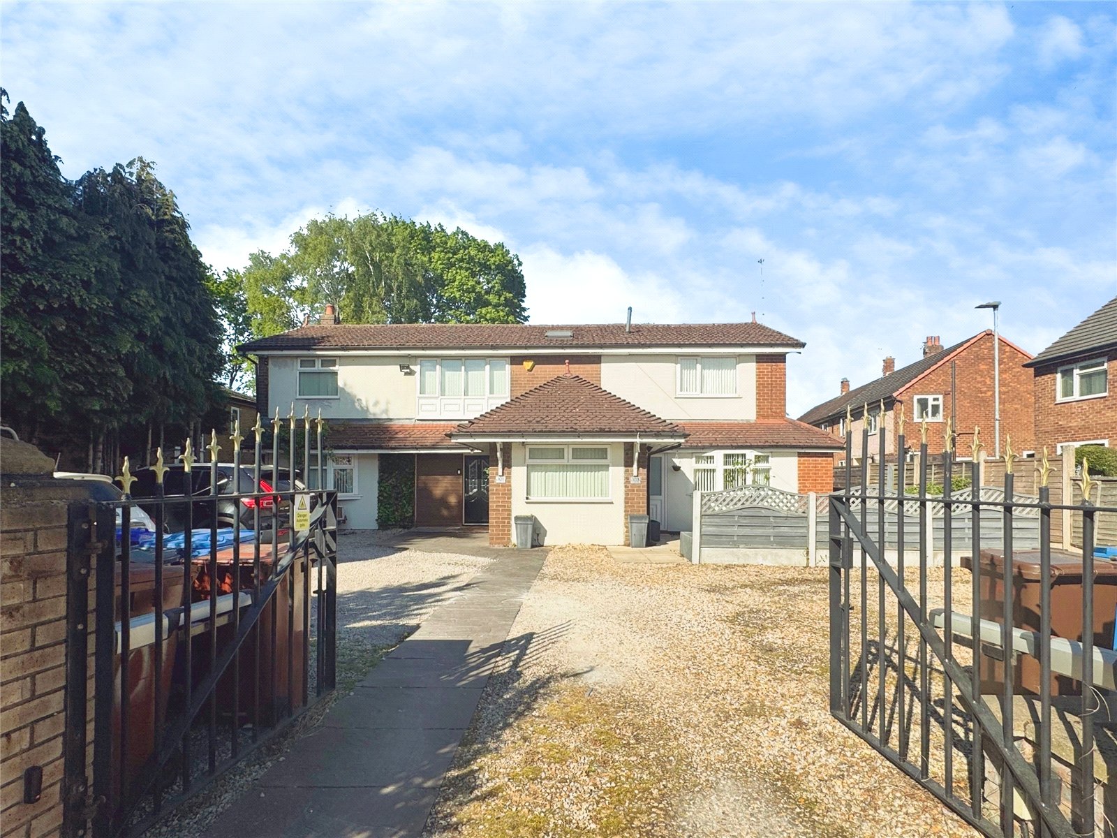 Longley Lane, Northenden, Manchester, M22