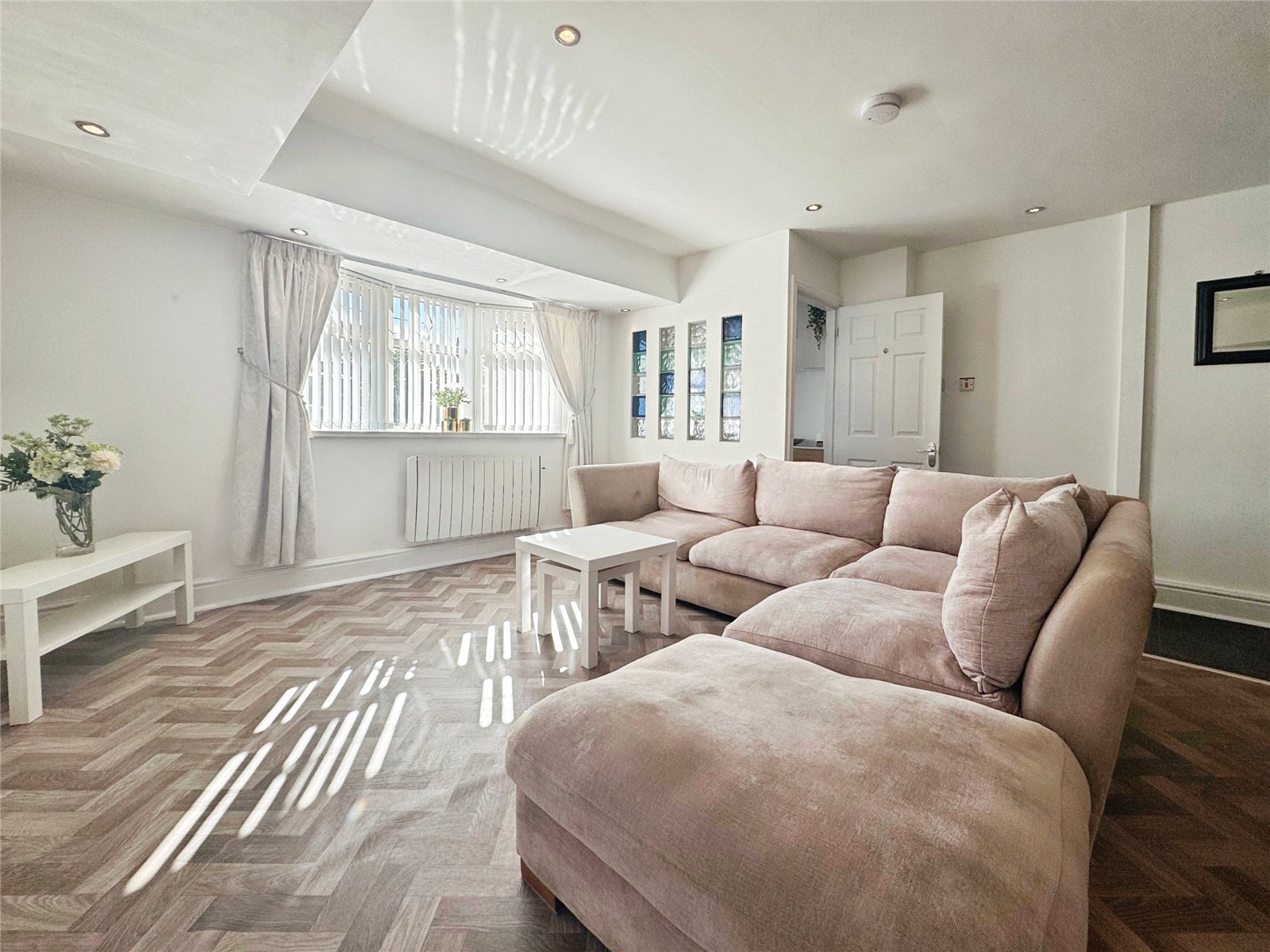 Longley Lane, Northenden, Manchester, M22 - Julian Wadden