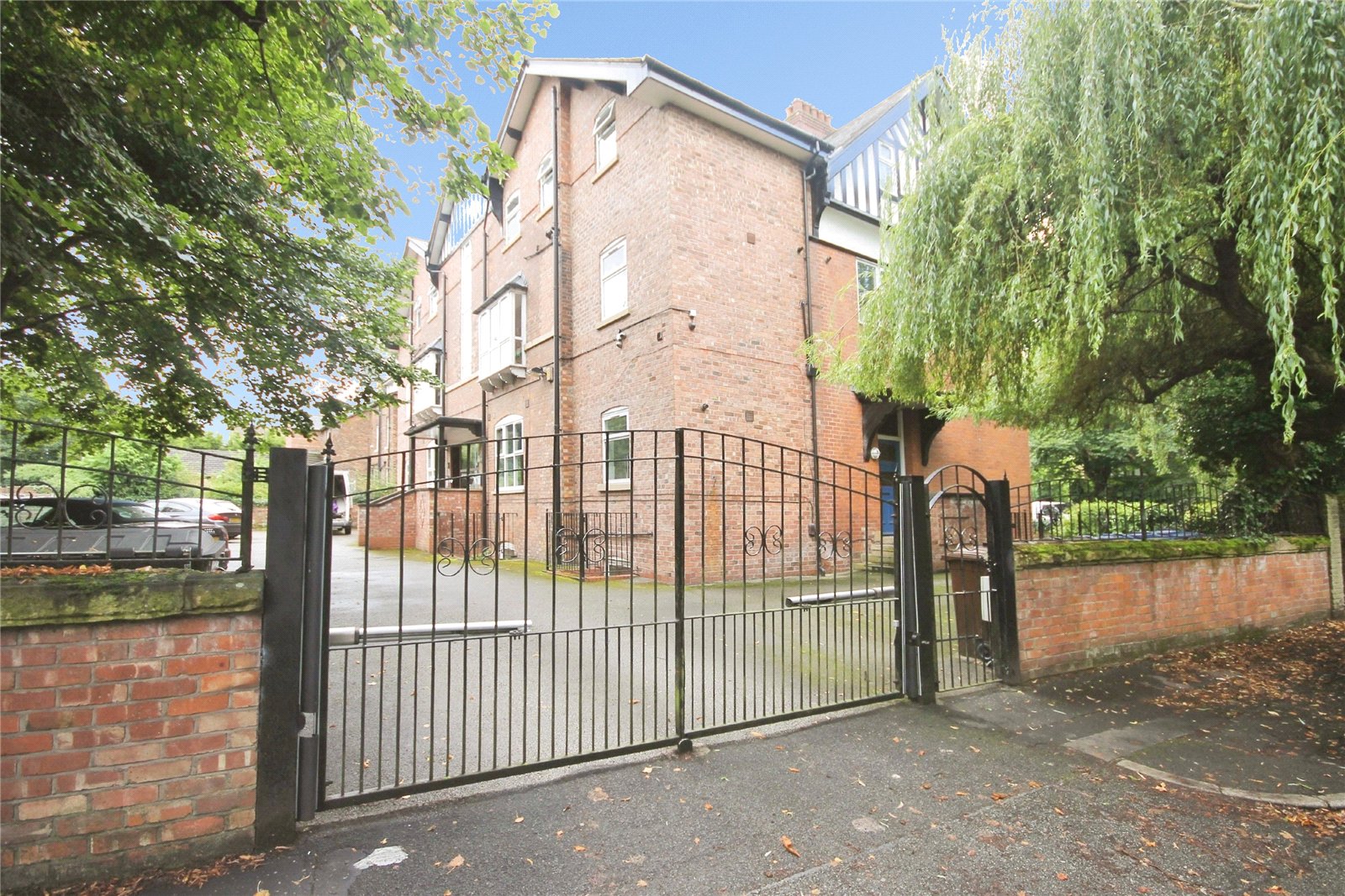 Barlow Moor Road, West Didsbury, Manchester, M20