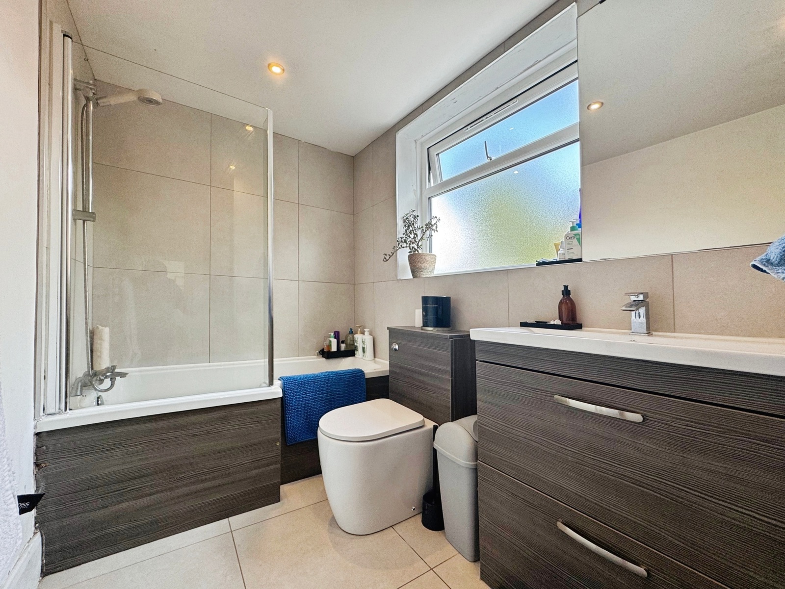 Whitechapel Street, Didsbury, Manchester, M20