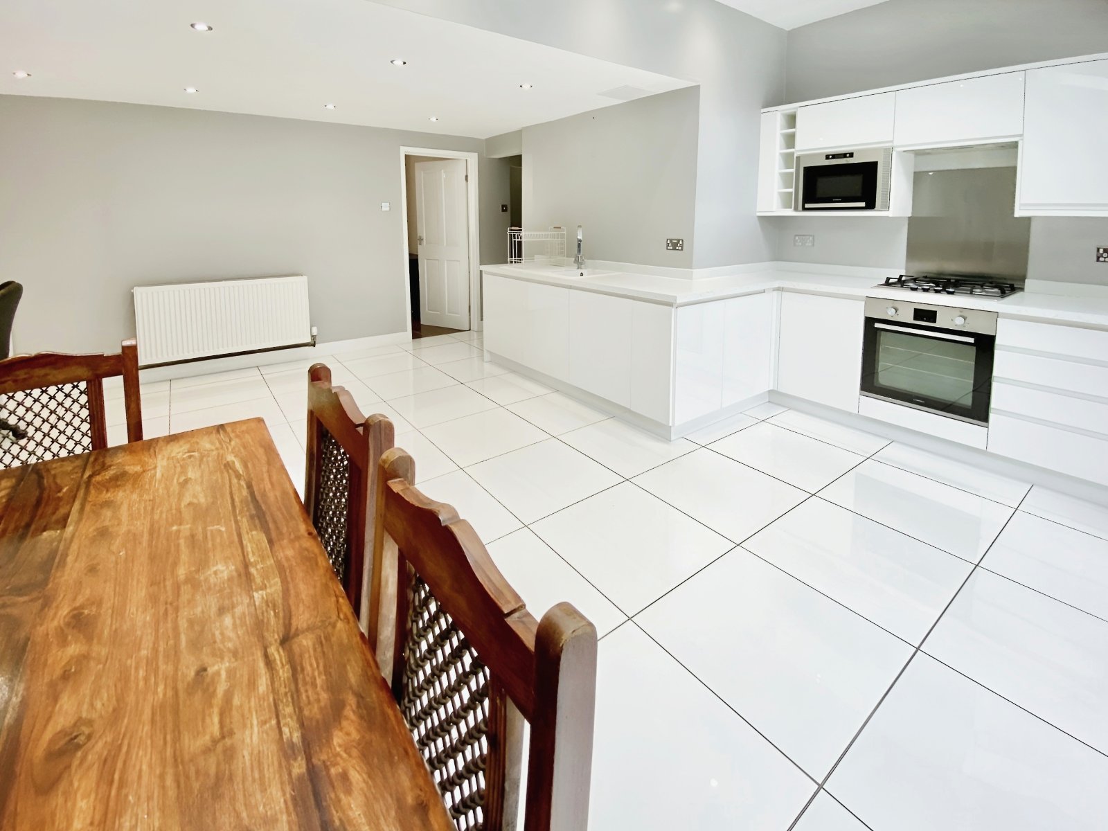 Parrs Wood Road, Didsbury, Manchester, M20