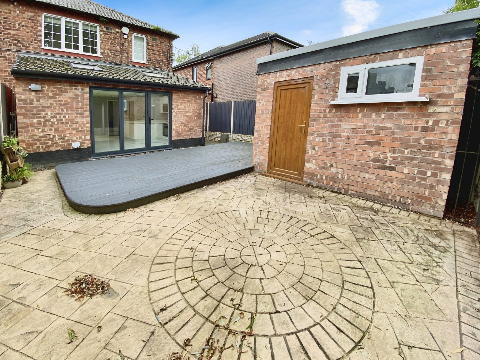 Parrs Wood Road, Didsbury, Manchester, M20
