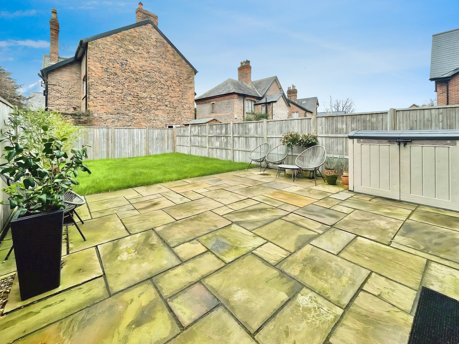 Bloomesbury Avenue, Didsbury, Greater Manchester, M20