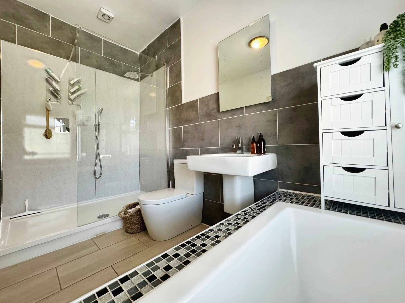 Hazelbank Avenue, Manchester, Withington, M20