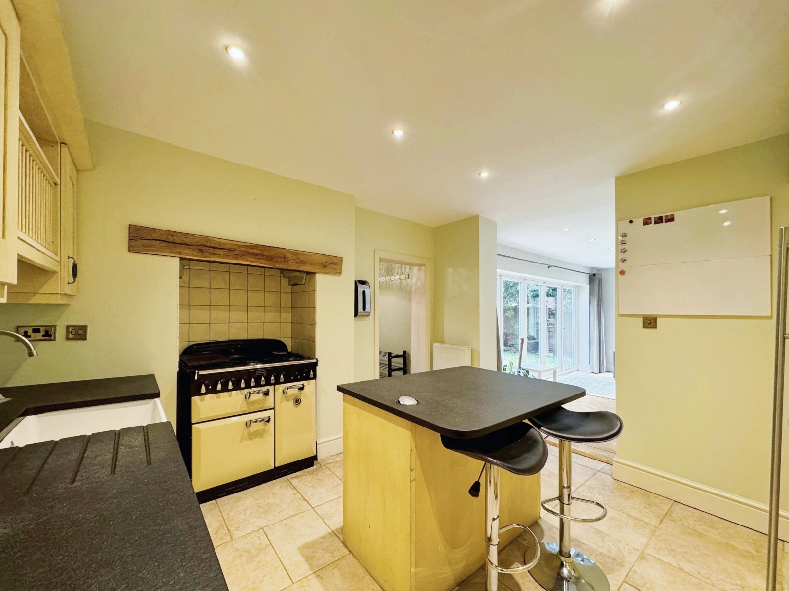 Victoria Avenue, Didsbury, Manchester, M20