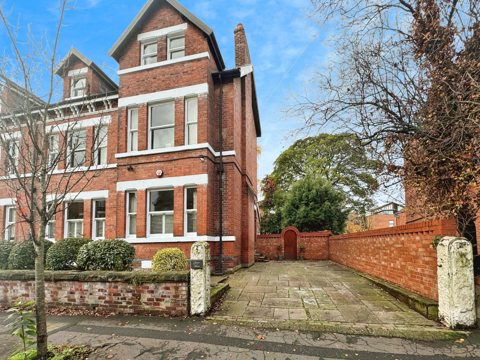 Victoria Avenue, Didsbury, Manchester, M20