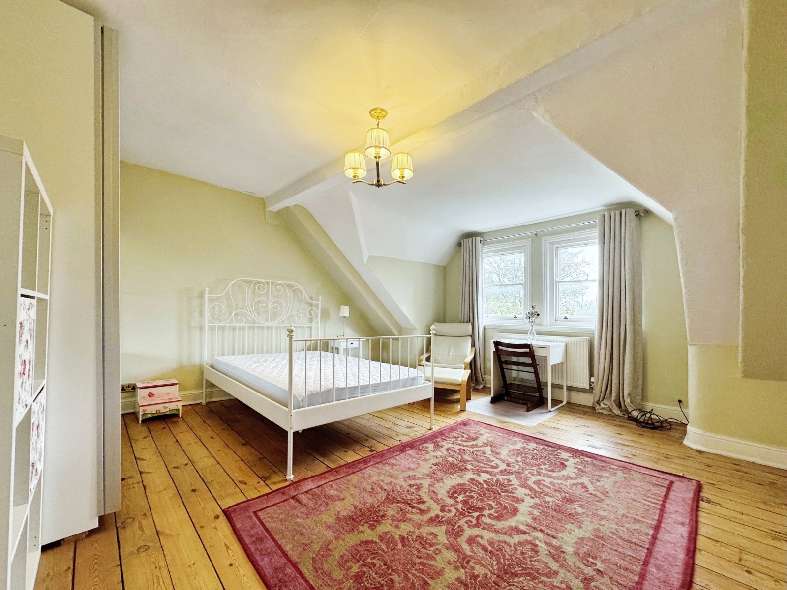 Victoria Avenue, Didsbury, Manchester, M20