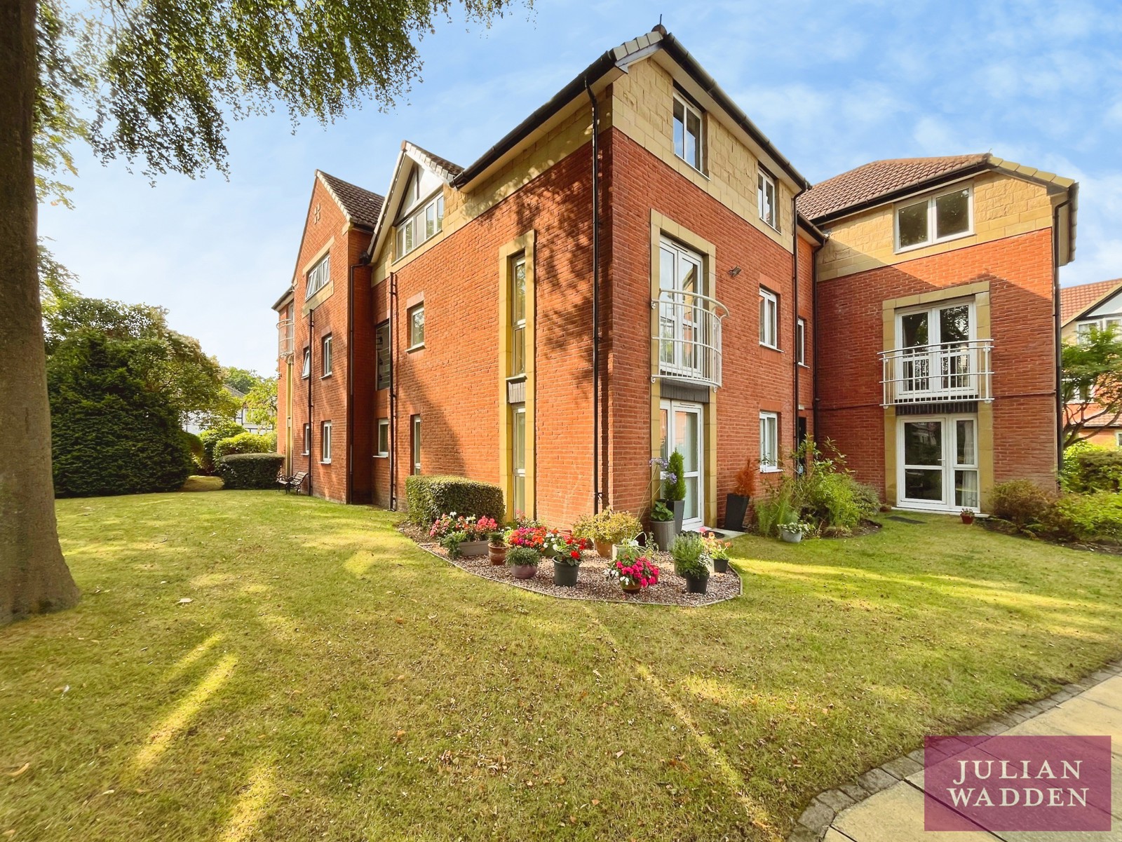 Clothorn Road, Didsbury, Manchester, M20