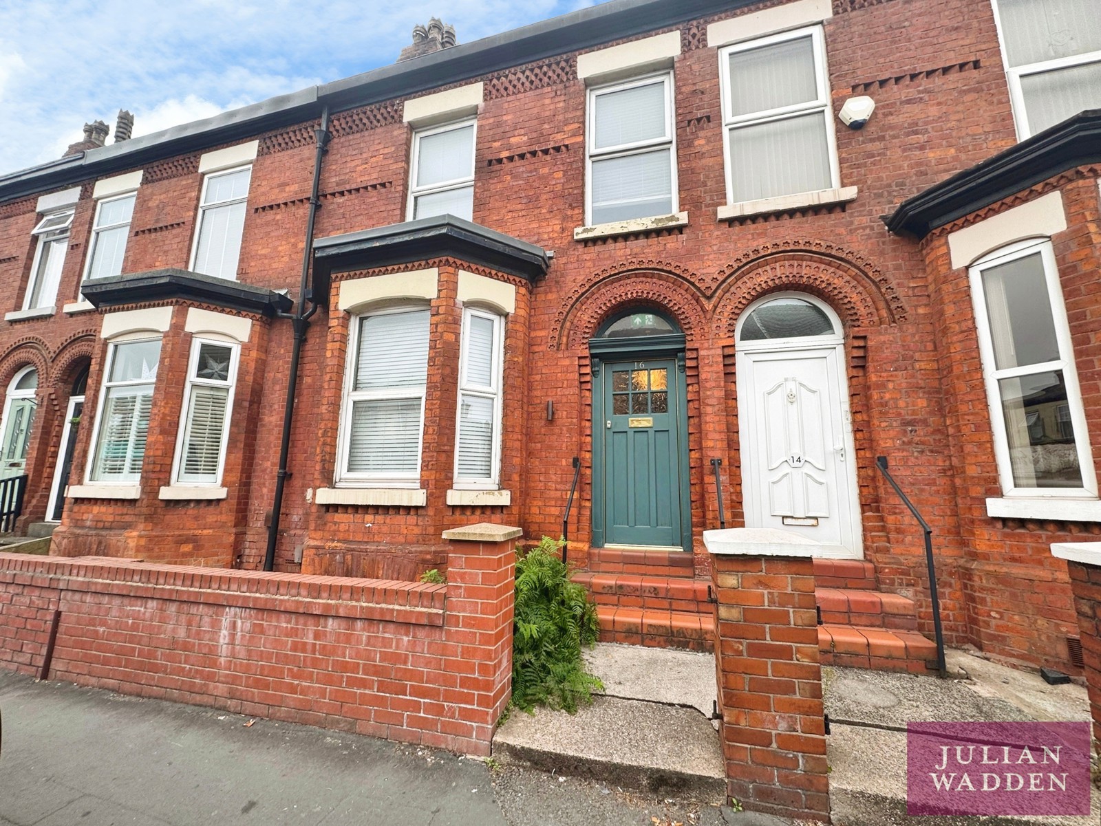 16 School Lane, Heaton Chapel, Stockport, SK4