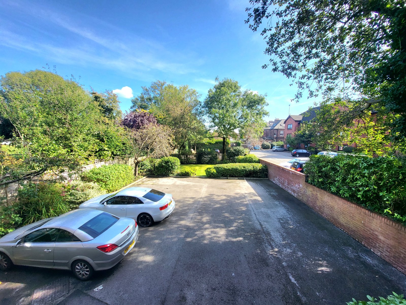 69 Heaton Moor Road, Heaton Moor, Stockport, Cheshire, SK4