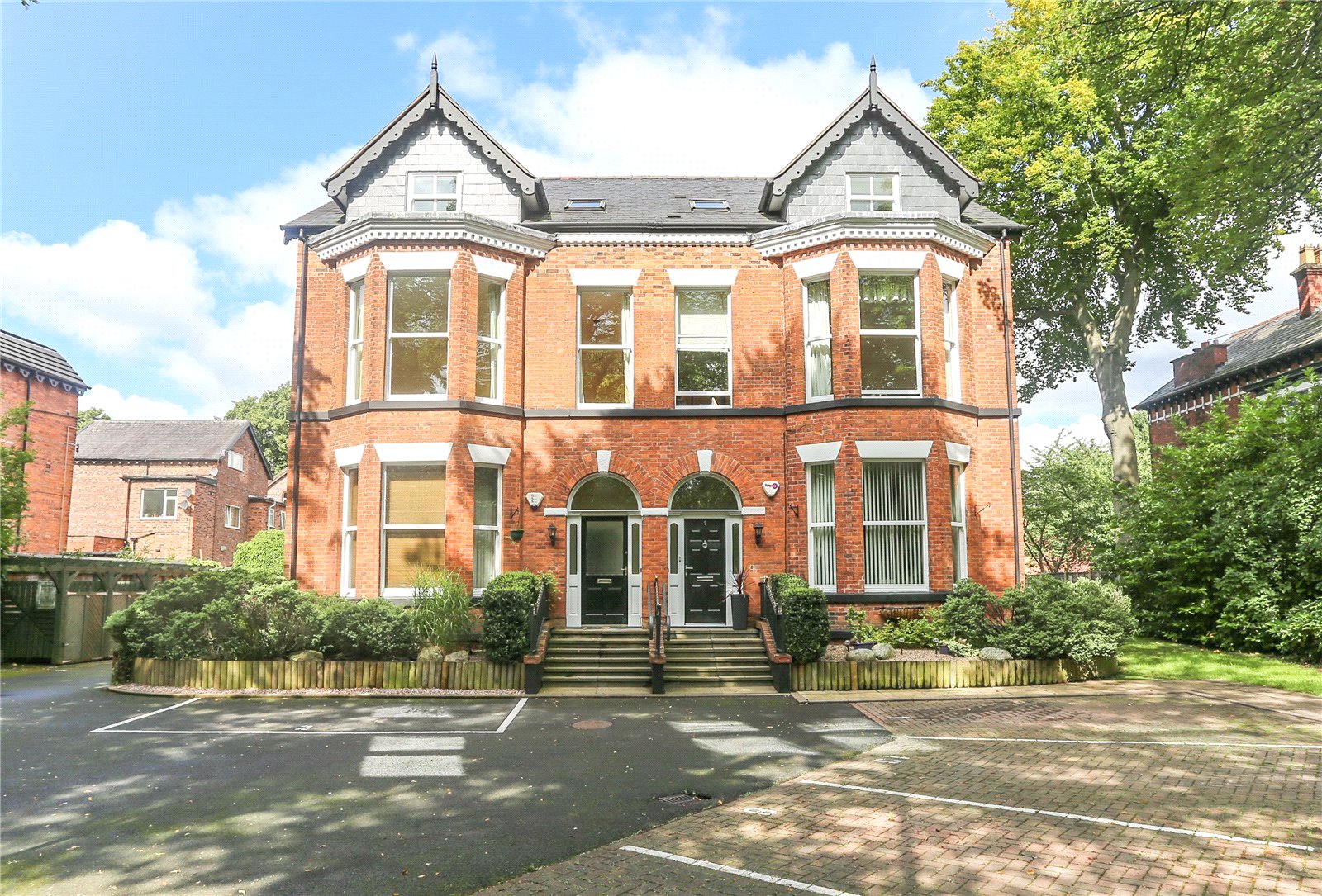 Thornbank Lodge, Heaton Moor Road, Stockport, Cheshire, SK4