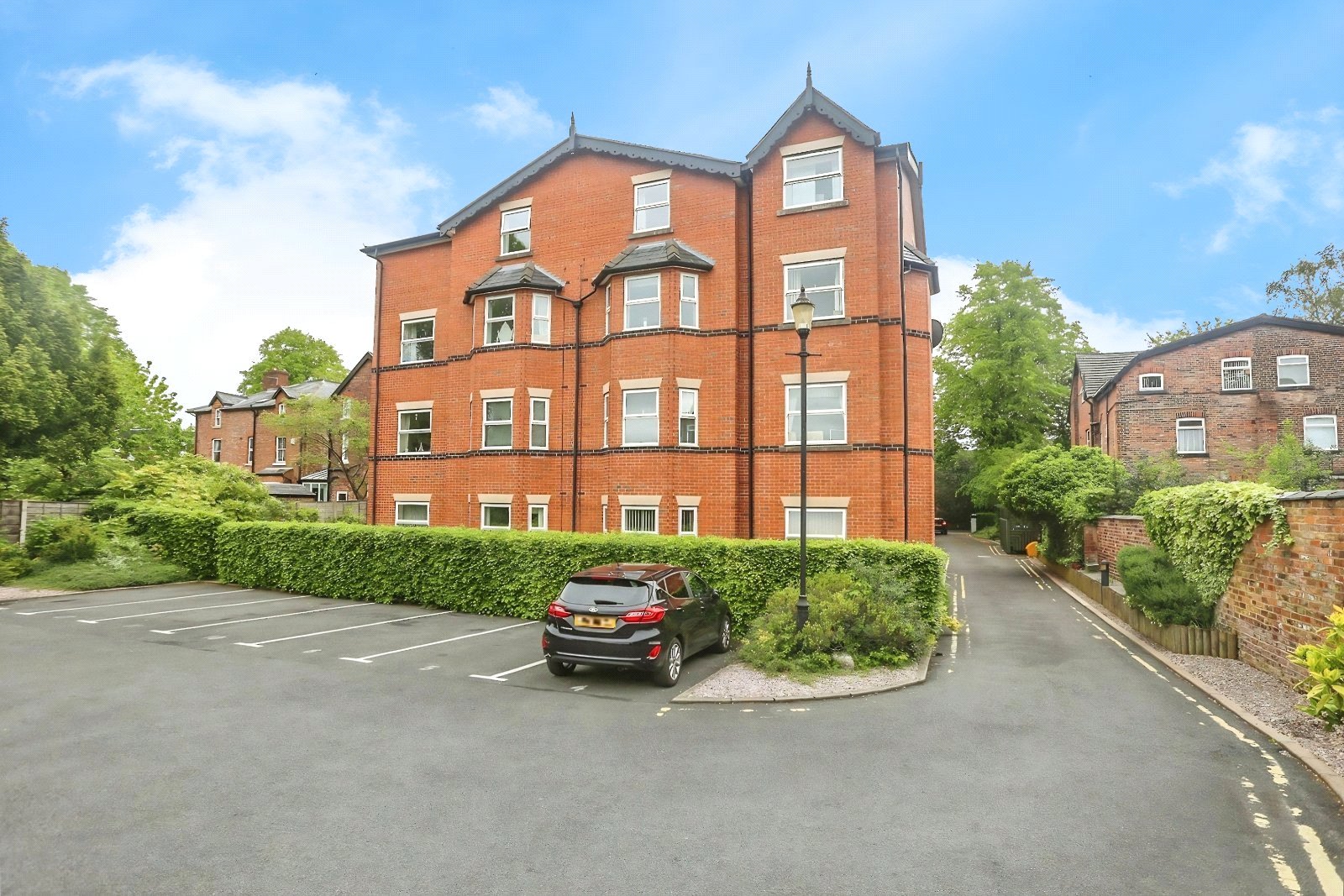 Thornbank Lodge, Heaton Moor Road, Stockport, Cheshire, SK4