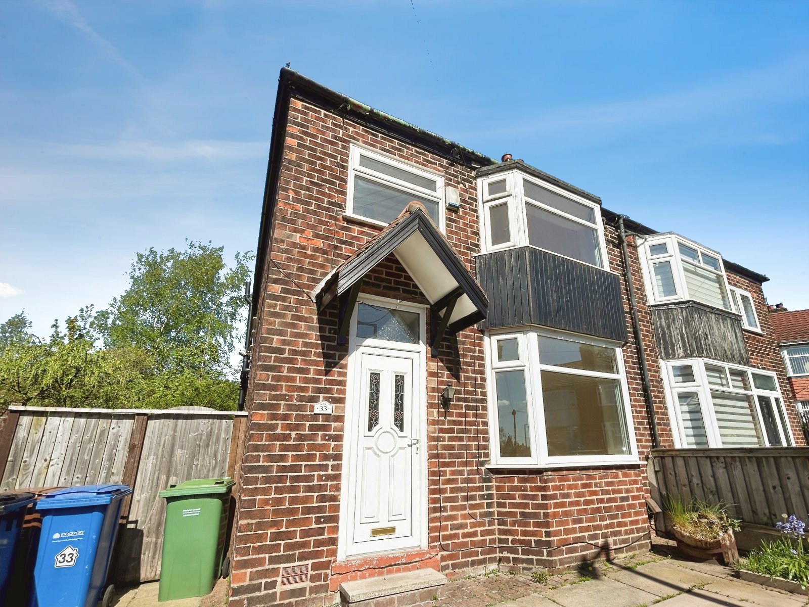 Melling Avenue, Stockport, Greater Manchester, SK4 - Julian Wadden