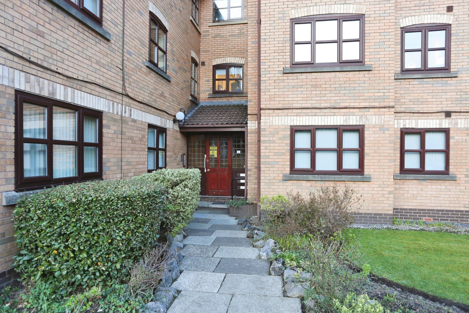 Derby Road, Heaton Moor, SK4