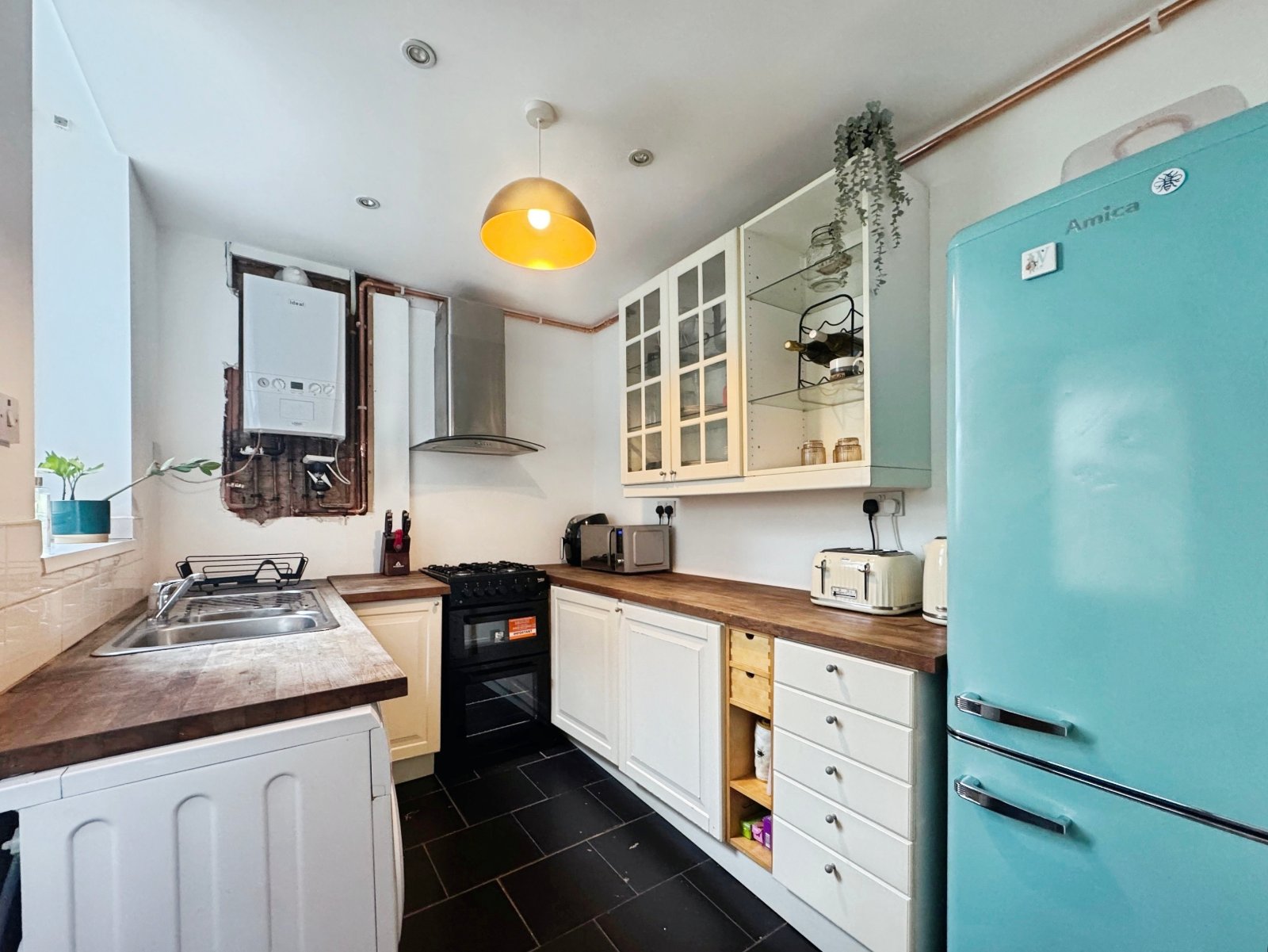 Love Lane, Heaton Norris, Stockport, SK4