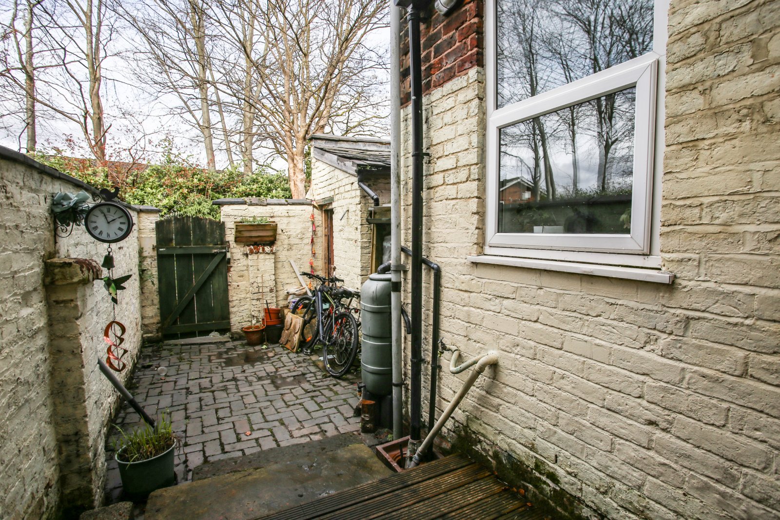 Love Lane, Heaton Norris, Stockport, SK4
