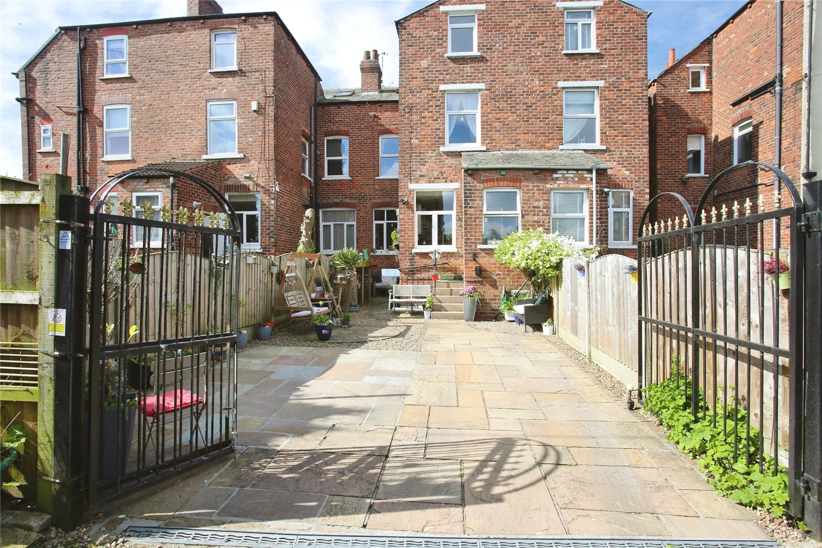 Manchester Road, Heaton Chapel, Stockport, SK4