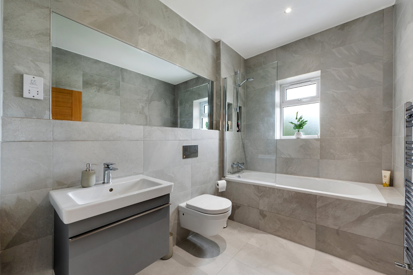 Aldersgate Road, Great Moor, Stockport, SK2